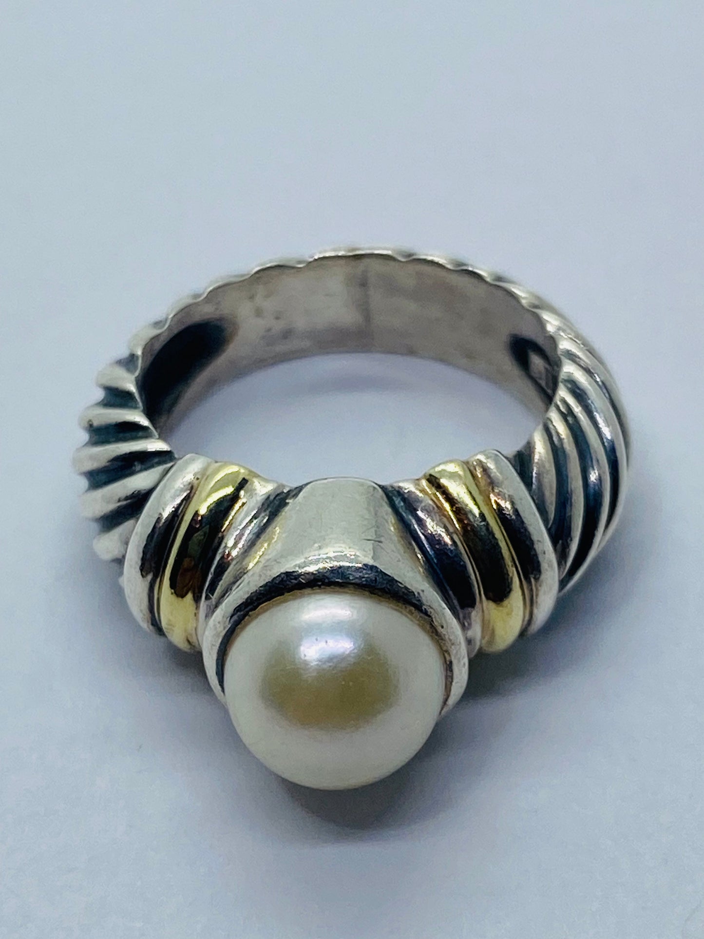 Genuine David Yurman Ring- 14kt/ss With 7.7mm Pearl size 5