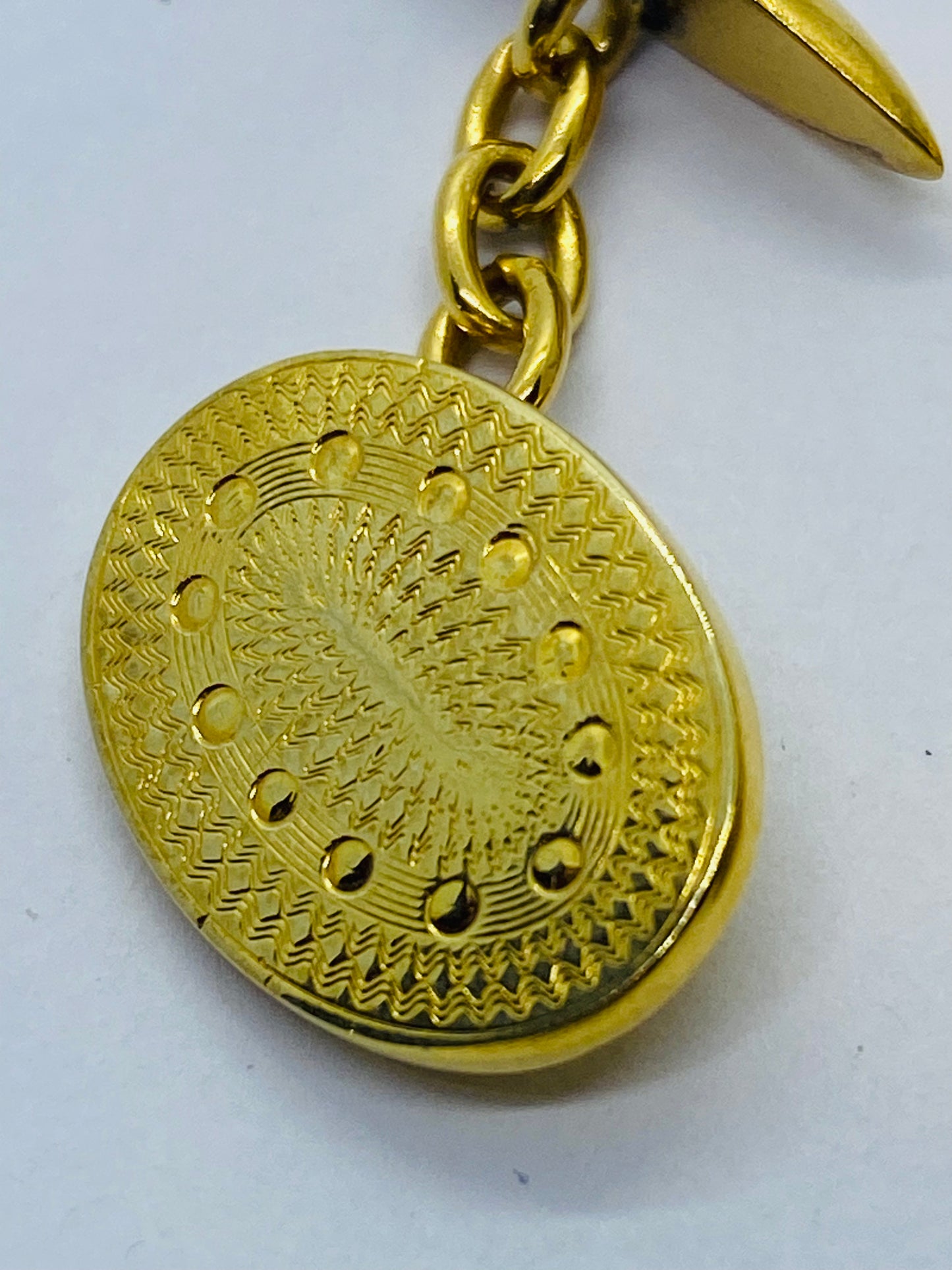 Rare Vintage Tiffany & Co. 18K Yellow Gold texture Oval Cuff Links