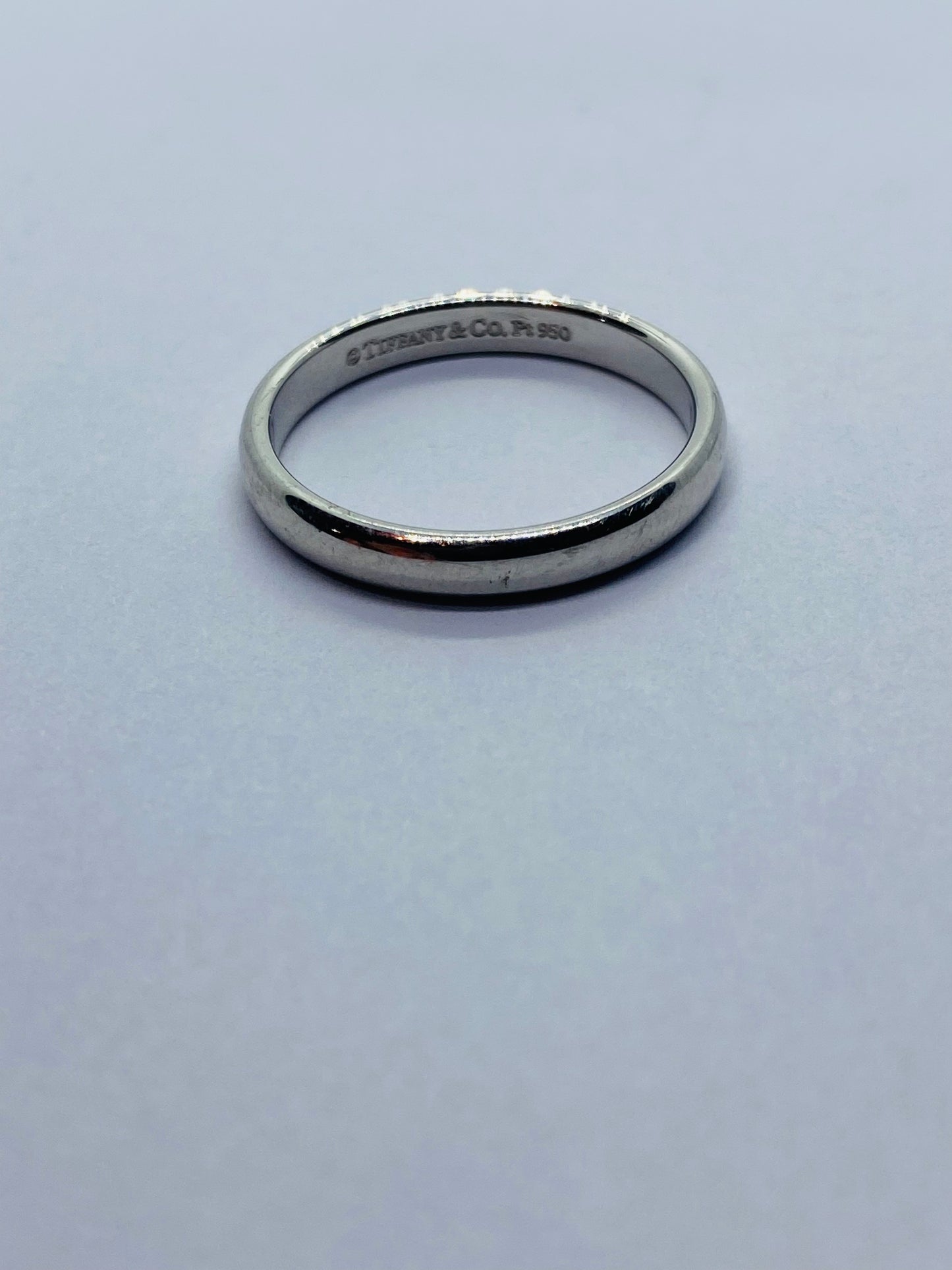 Tiffany & Co Platinum 950 Plain Ring Band size 7.75 3MM Wide Pouch