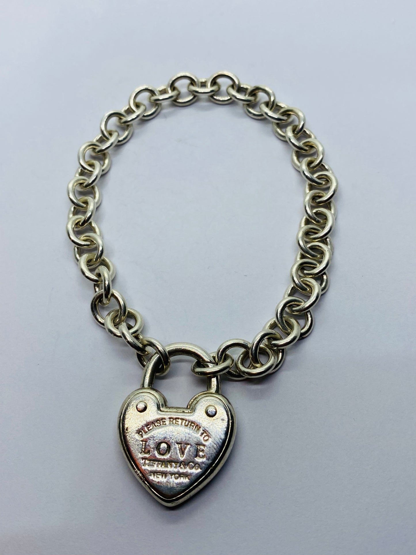 Tiffany & Co. 8.25”Arc Heart Padlock Charm Please Rerun To Love Bracelet Silver