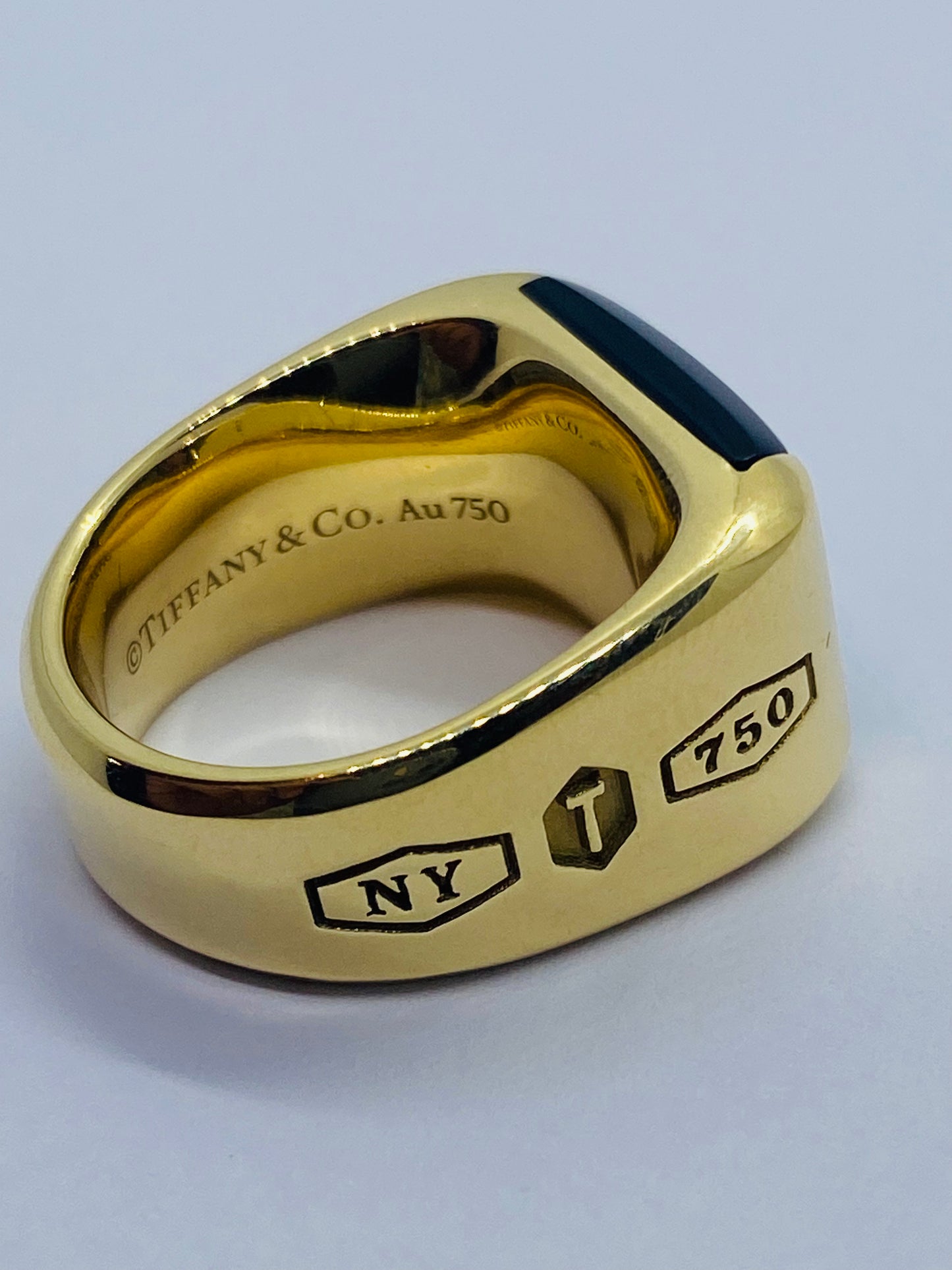 Tiffany & Co 1837 Makers Black Onyx Signet Men's Ring 18K Size 6. Mint