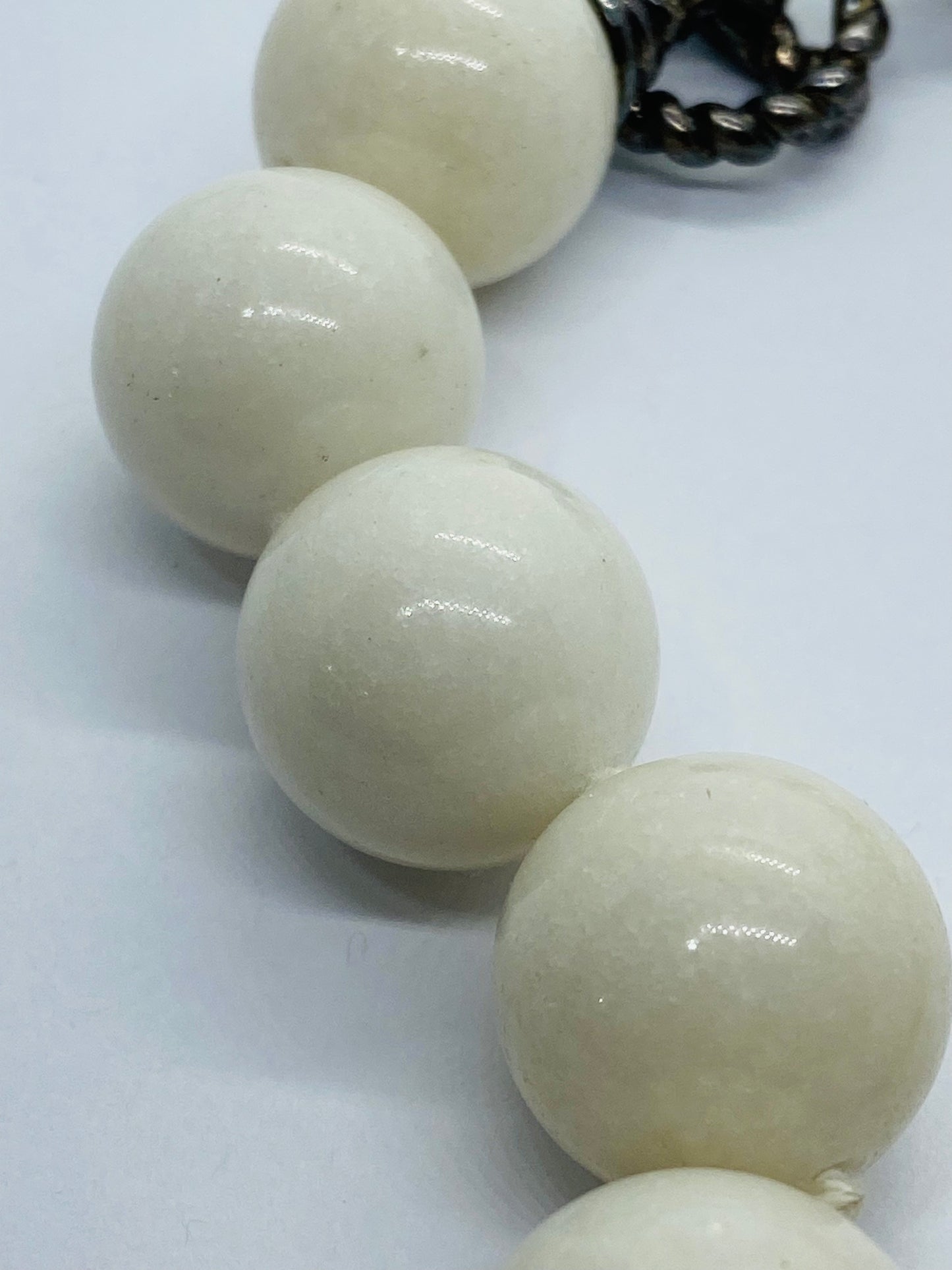 Rare Tiffany & Co. 925 Silver 18mm Bead White Dolomite 16.5” Necklace pouch Box