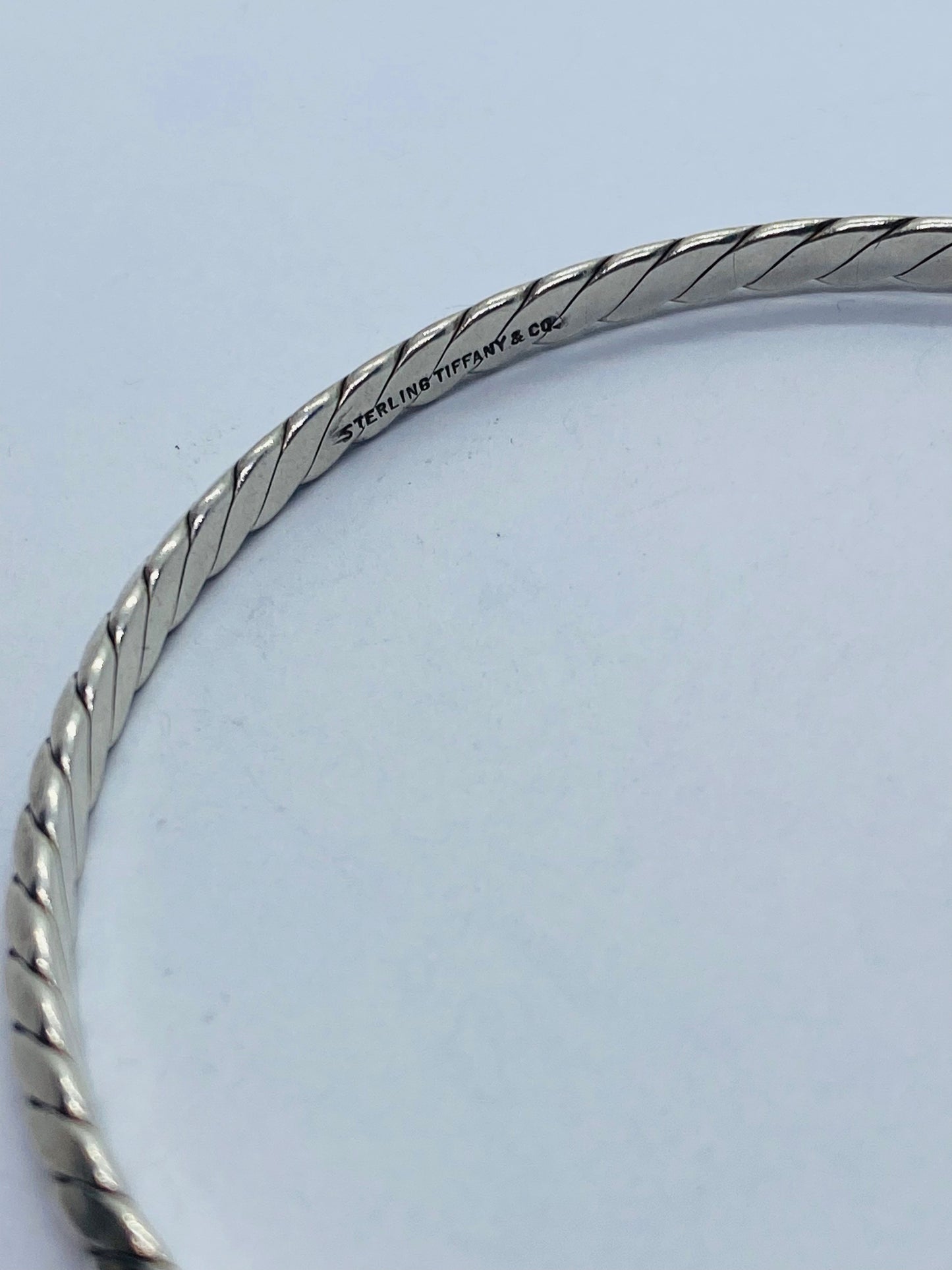 Tiffany & Co. Sterling Silver 925 Twist Braided Knife Edge Bangle Bracelet 7.75”
