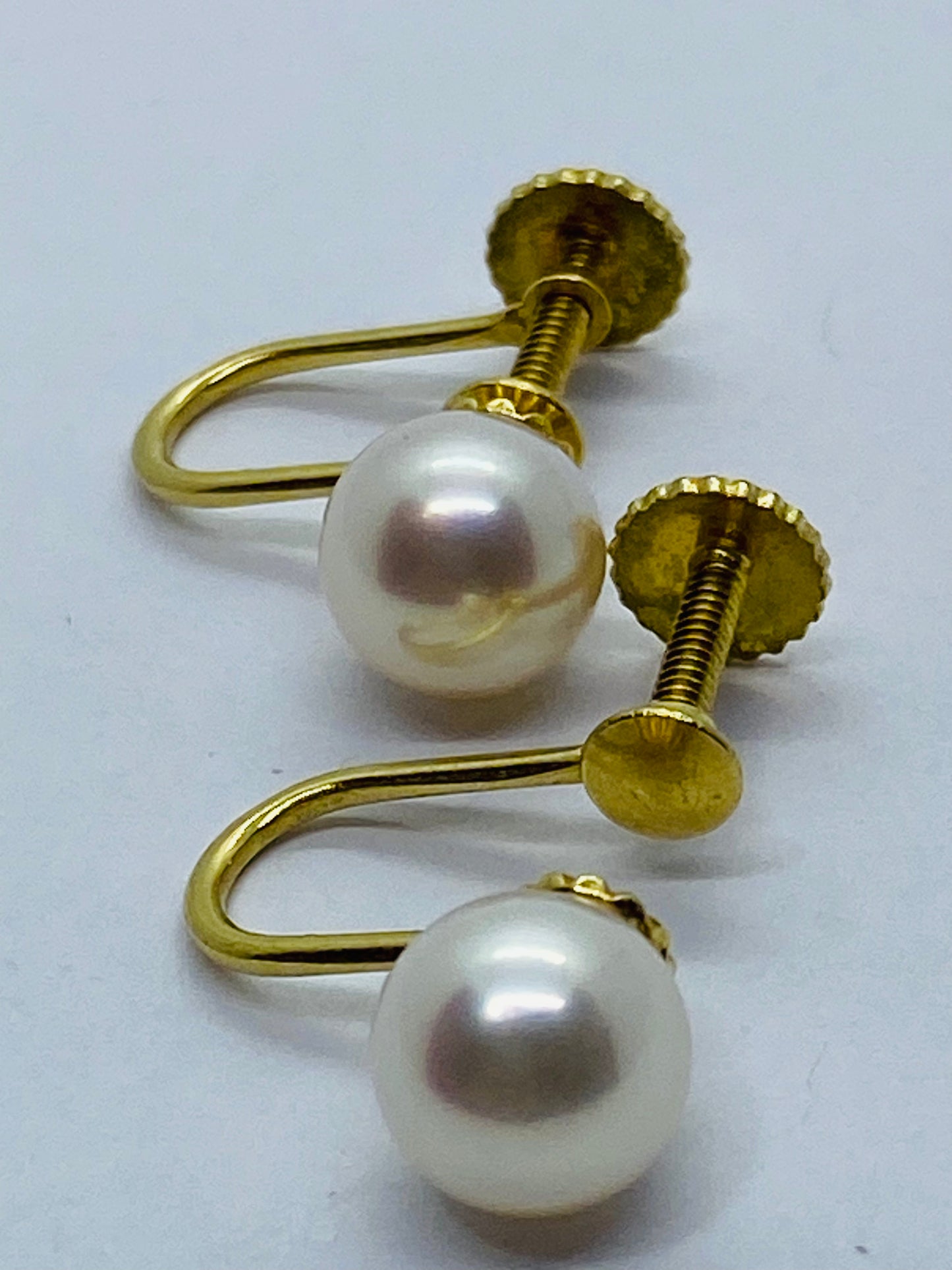 RETIRED VINTAGE TIFFANY & CO. 18K YELLOW GOLD PEARL SCREW BACK EARRINGS 7MM