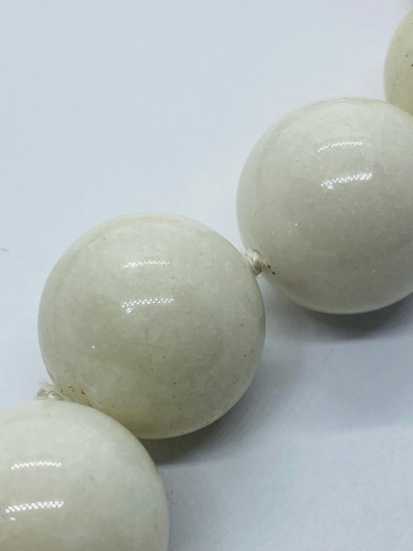 Rare Tiffany & Co. 925 Silver 18mm Bead White Dolomite 16.5” Necklace pouch Box