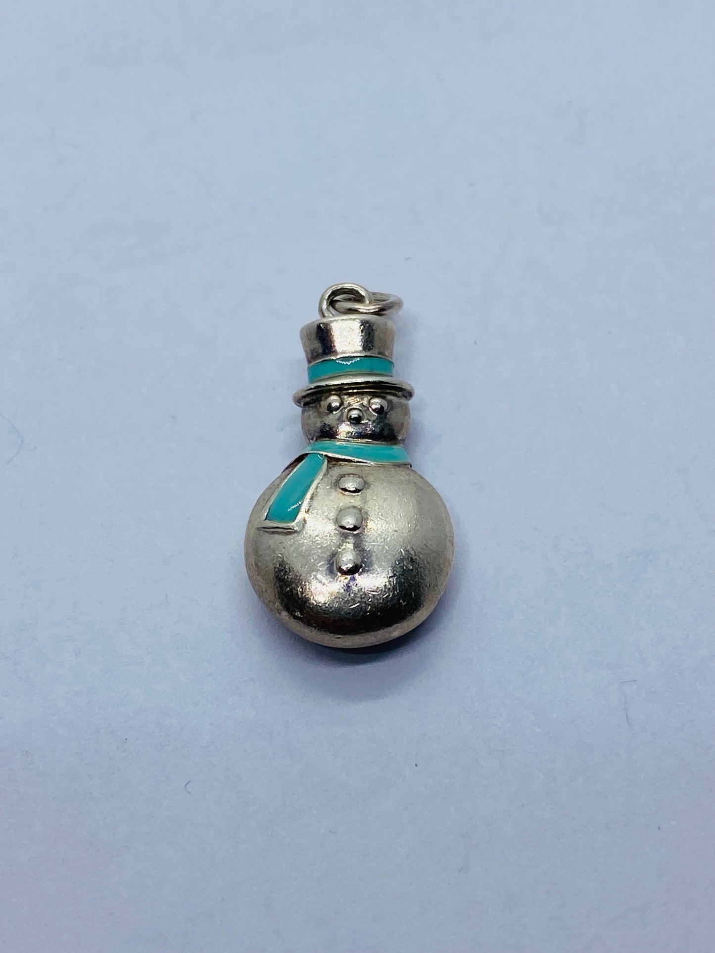 TIFFANY & CO 925 STERLING SILVER SNOWMAN ENAMEL SCARF CHARM RETIRED RARE
