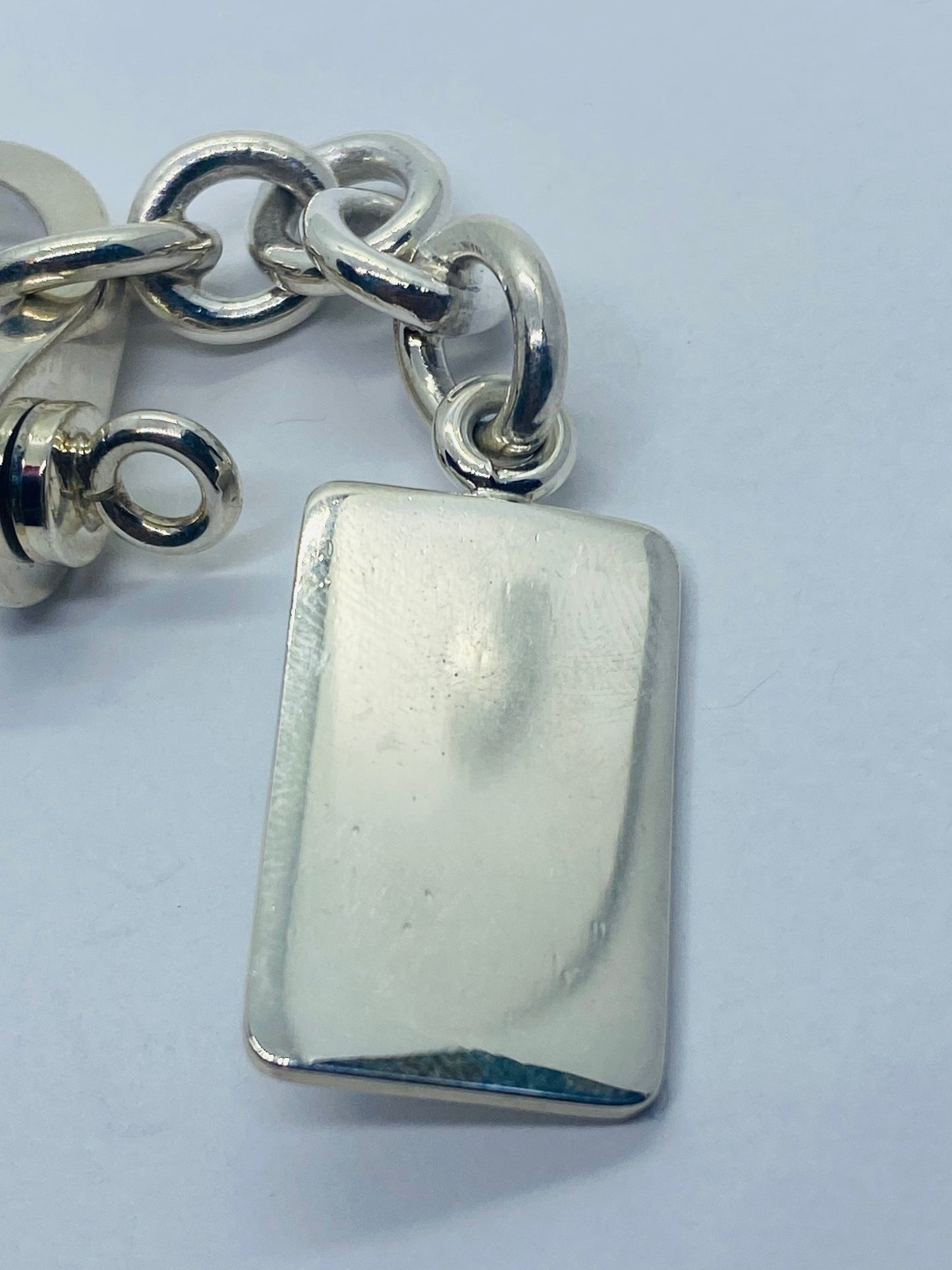 Tiffany & Co VINTAGE Shackle and ID Tag Key Ring KEYRING, KEYCHAIN 3.25”