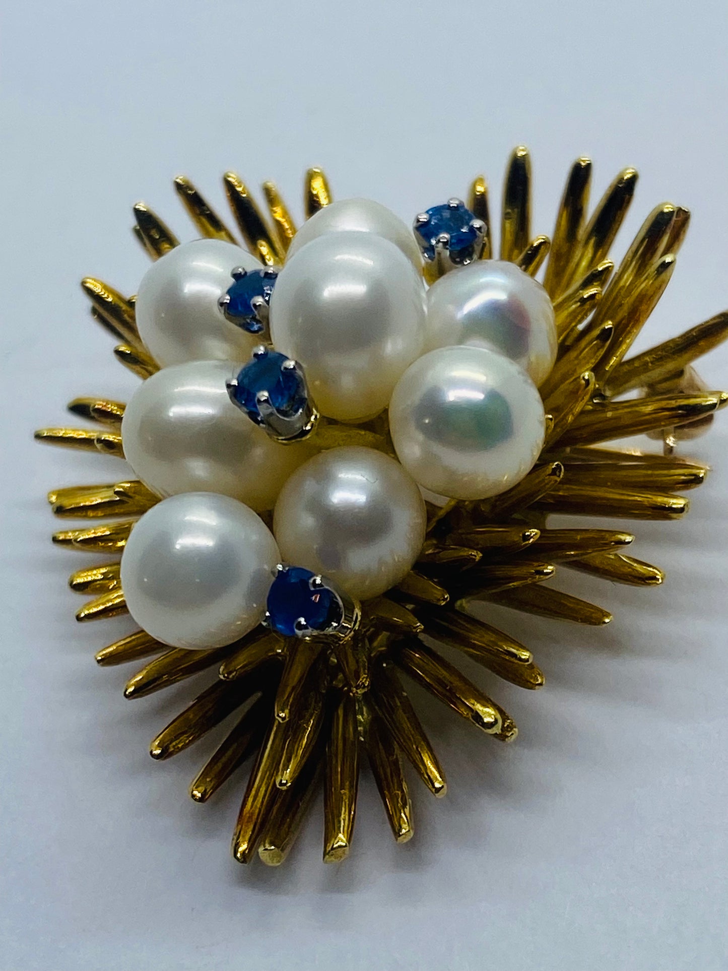 Tiffany & Co. Pearl Sapphire Pin Brooch Heart 18k Yellow Gold Vintage 34x31MM