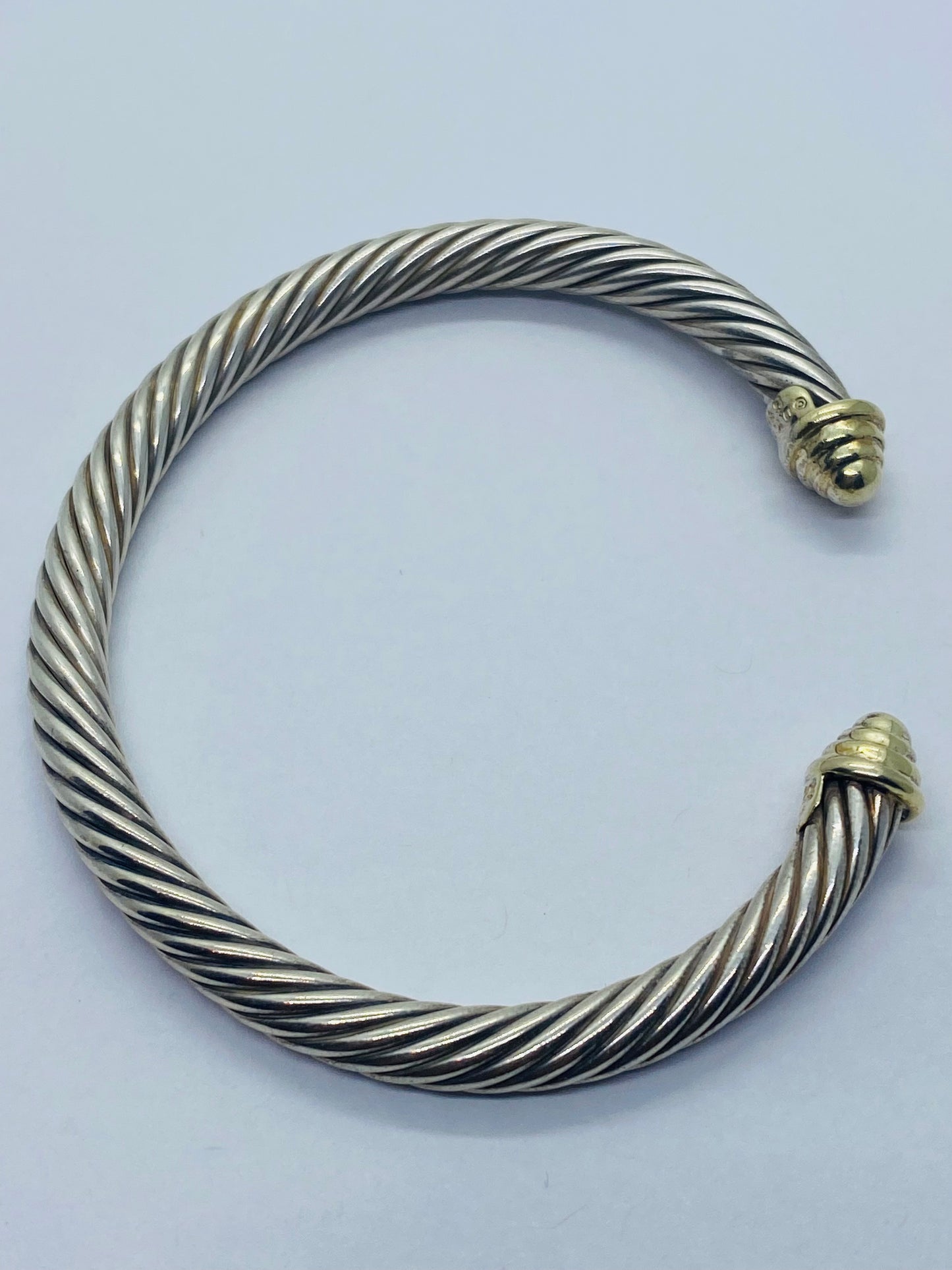 David Yurman Cable Bracelet Size 6.5” 14k Gold 5mm 925 Sterling silver $480