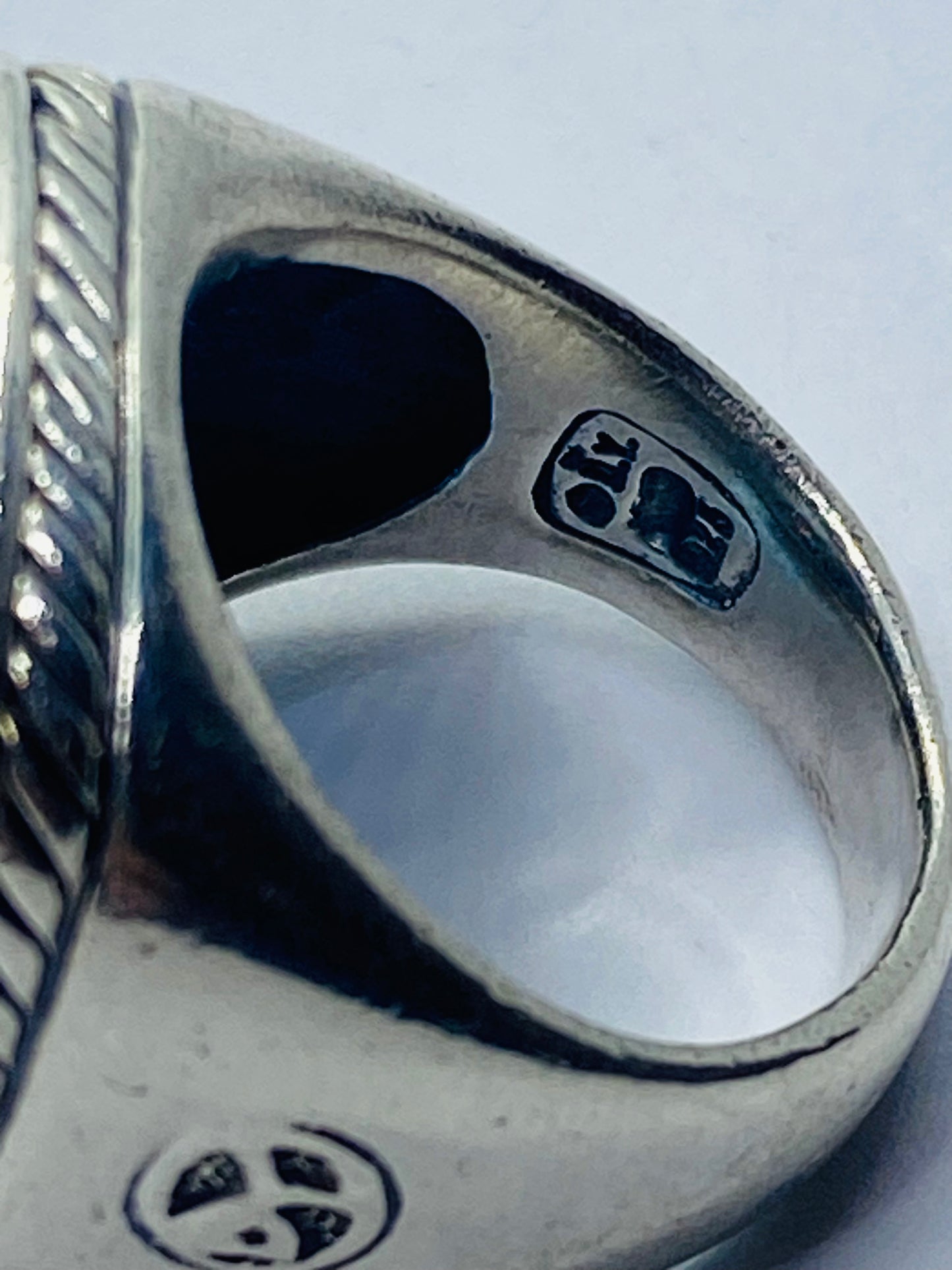 David Yurman Albion Diamond Blue Topaz Ring 14MM Topaz 100% Authentic Pouch 6.5