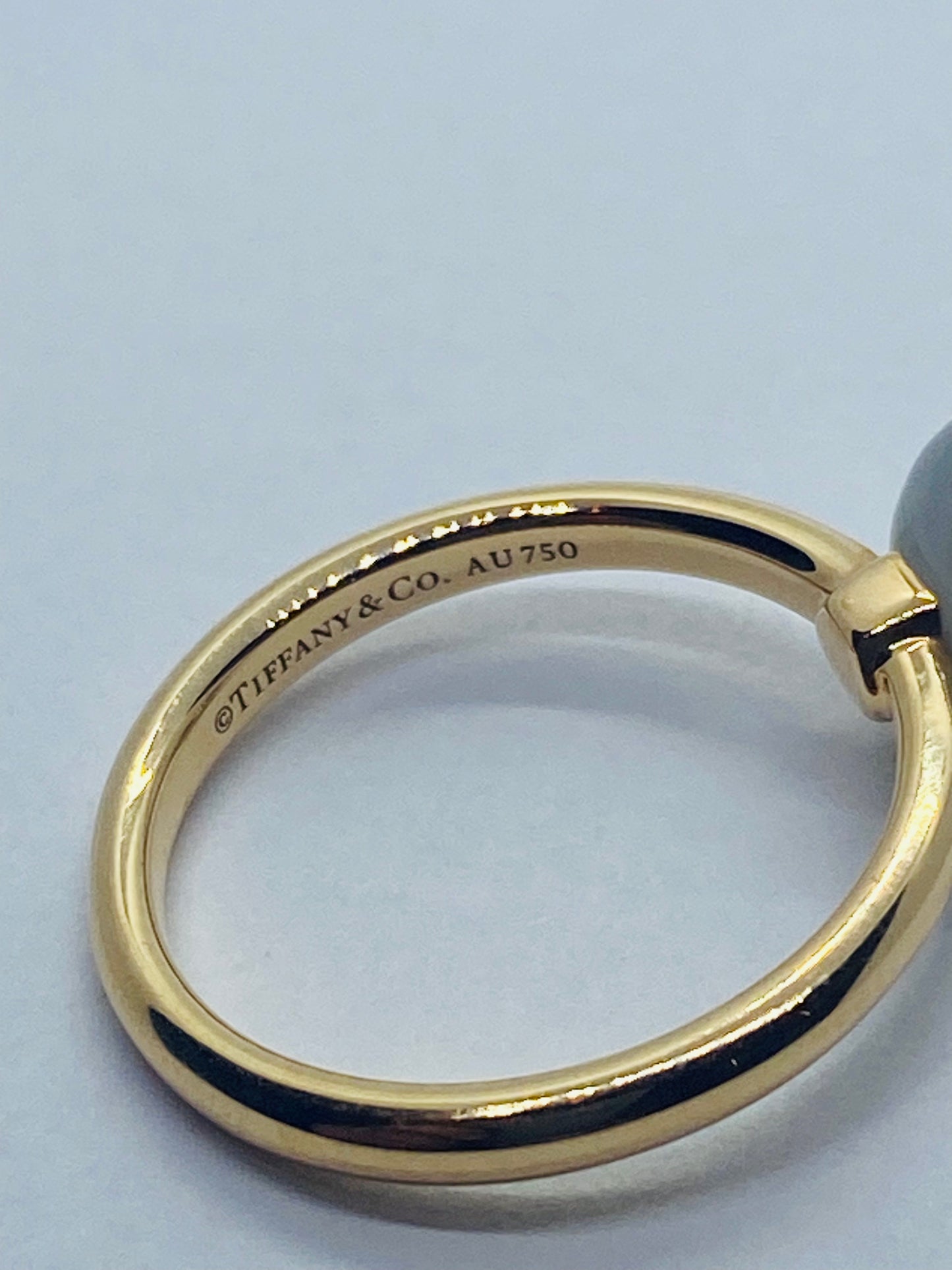 Authentic Tiffany & Co 18k Rose Gold Chalcedony Ball Ring 4.5, Ball 7.5mm Pouch