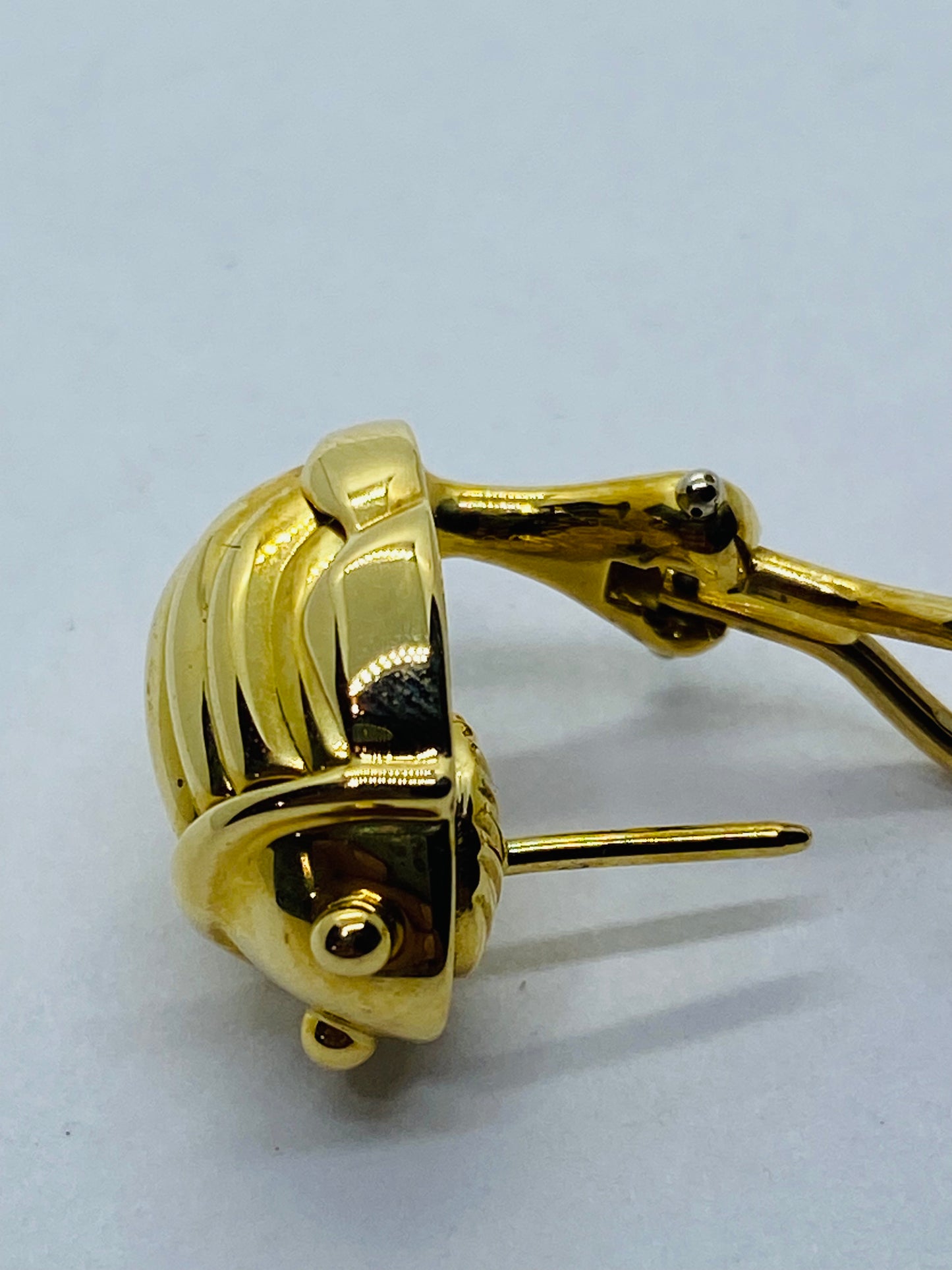 Tiffany Scarab Beetle 18k Gold Earrings. Rare 1993 750. Box, Pouch, Ribbon Bag