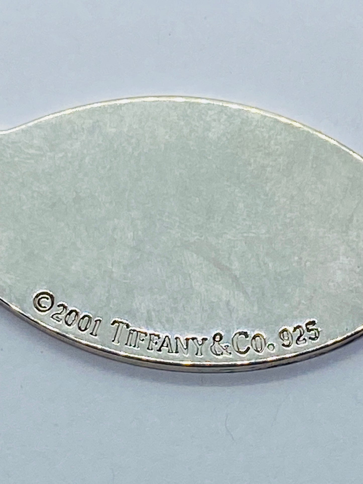 Tiffany & Co. 2001 Oval Tag in Sterling Silver 925 42x20MM