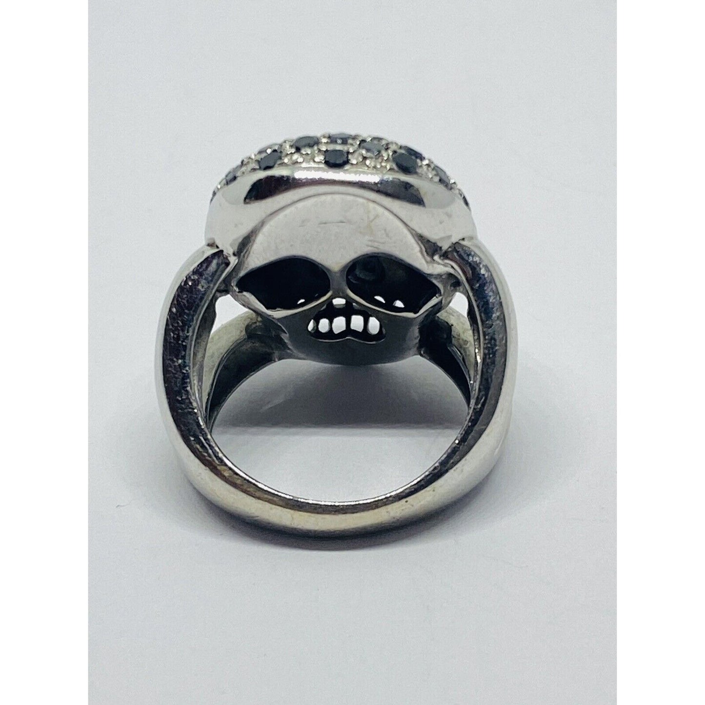 Heavy 14k white gold 1.09ct white and black diamond cluster skull ring size 4.5