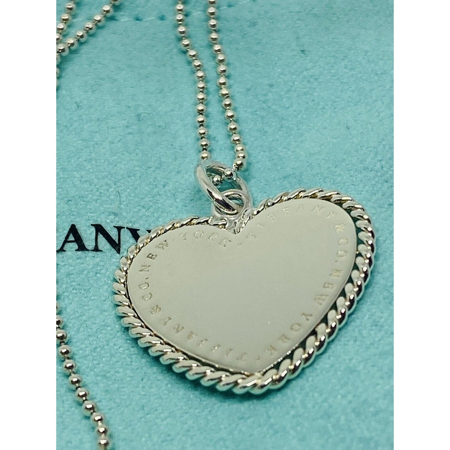 Tiffany & Co. RARE NY Twisted Heart Italy Sterling Silver Pendant Necklace BEAD