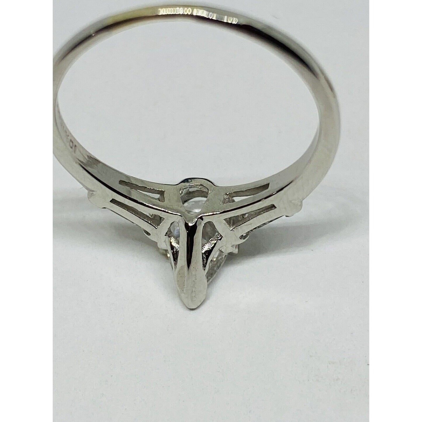 1.05 TCW Pear Shape Diamond Engagement Ring Platinum GIA Certified Size 7.5