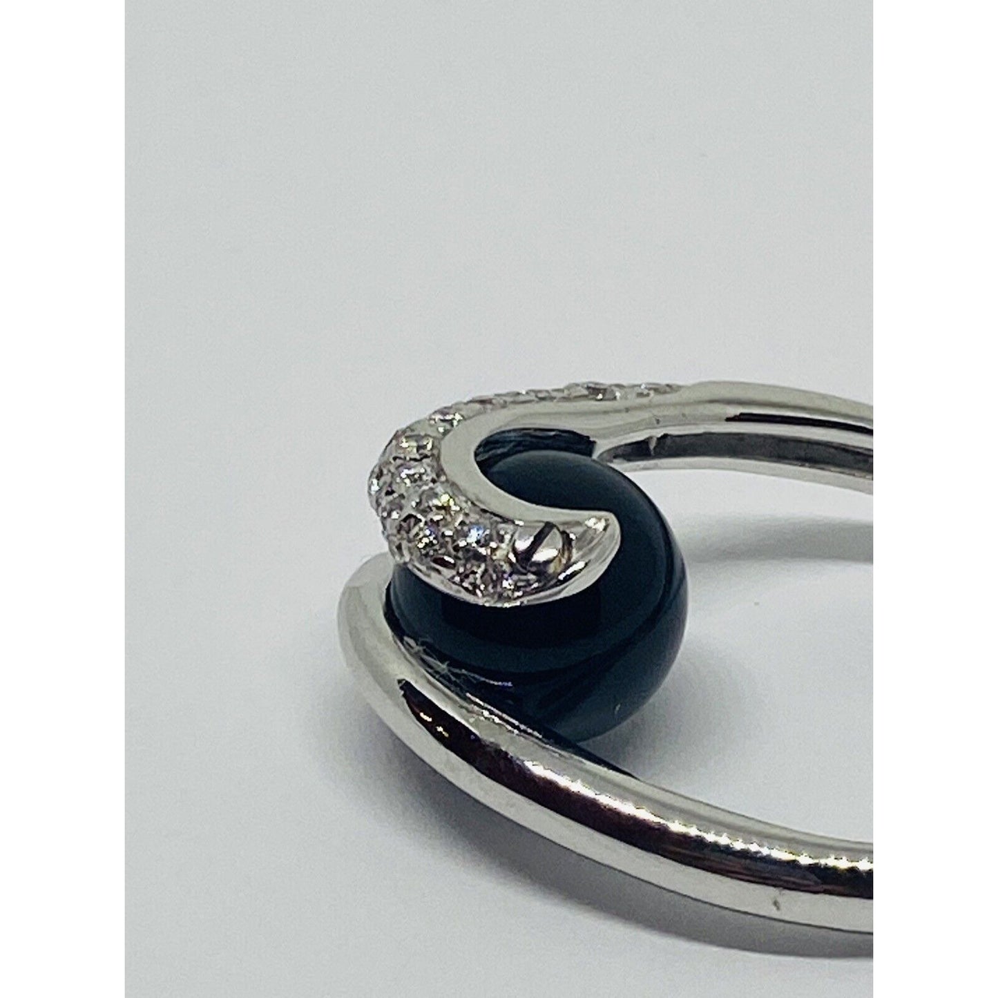 Estate Diamond Onyx 18K White Gold Bypass Ball Cocktail Ring 7.6 Grams