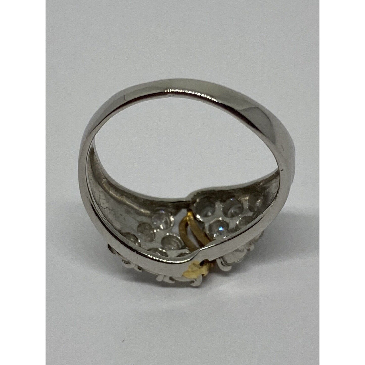 Platinum 900 18k Band Diamond Ring - 5.4 gms, Sz 6.5, 0.80 ctw