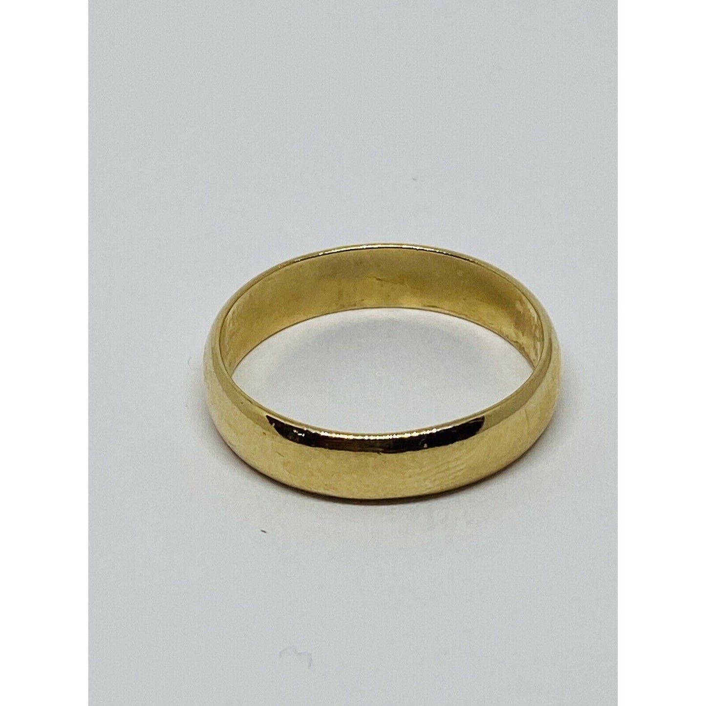 14k yellow gold wedding band Grams ring size 9, 4.5MM WIDE. Confort Fit