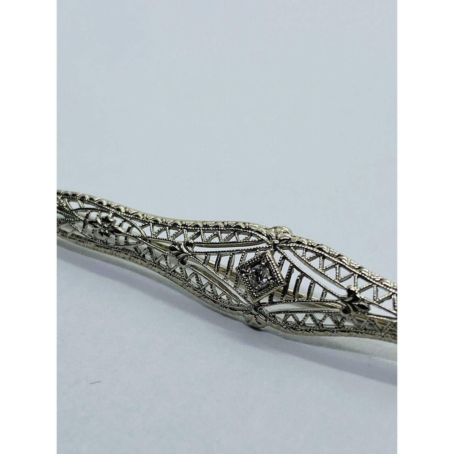 10K White Gold Diamond Filigree Brooch/Pin Vintage