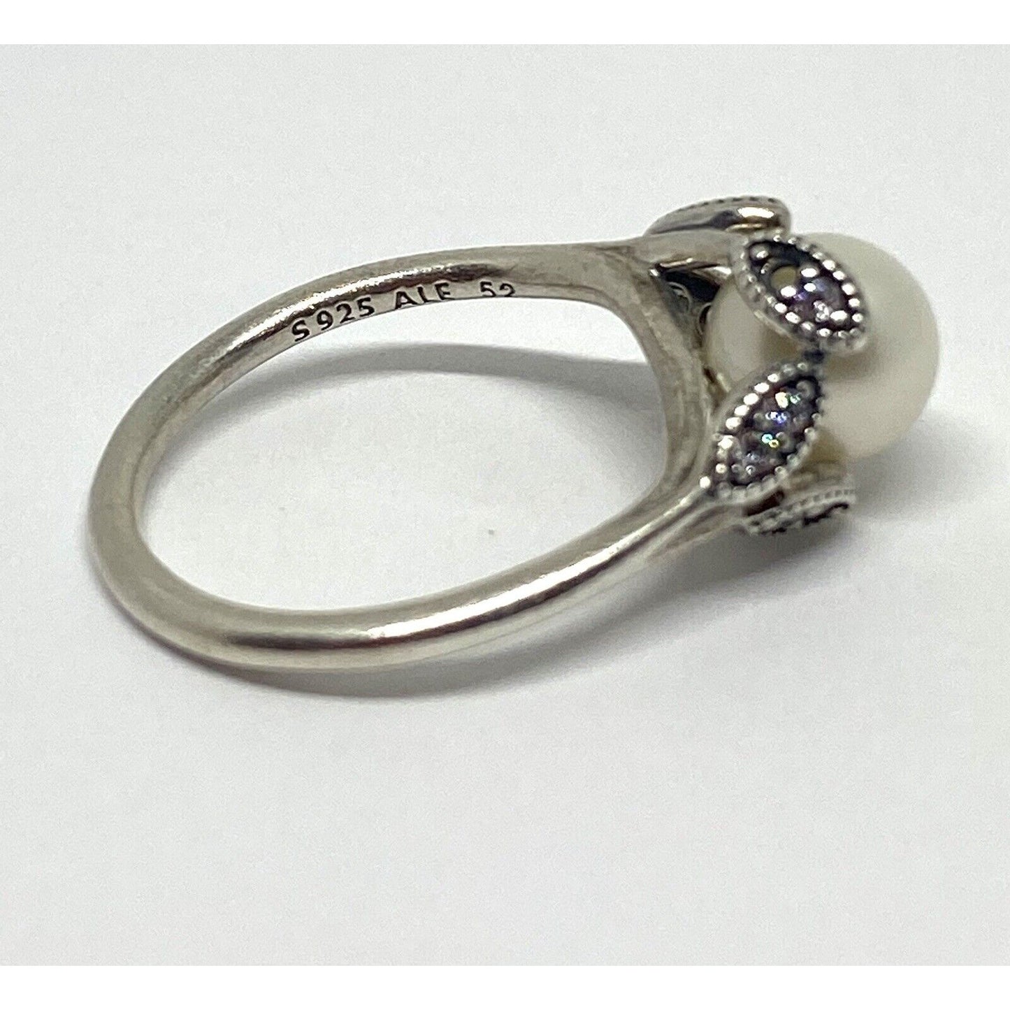 Authentic Pandora Luminous Leaves White Pearl Ring USA SIZE 4.75 190967