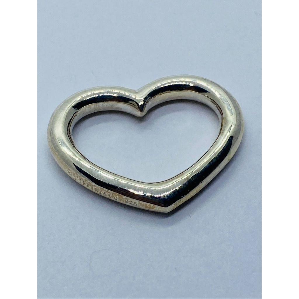 Tiffany & Co Sterling Silver Open Heart Clasp Pendant. 26x23mm READ!!!!!!!