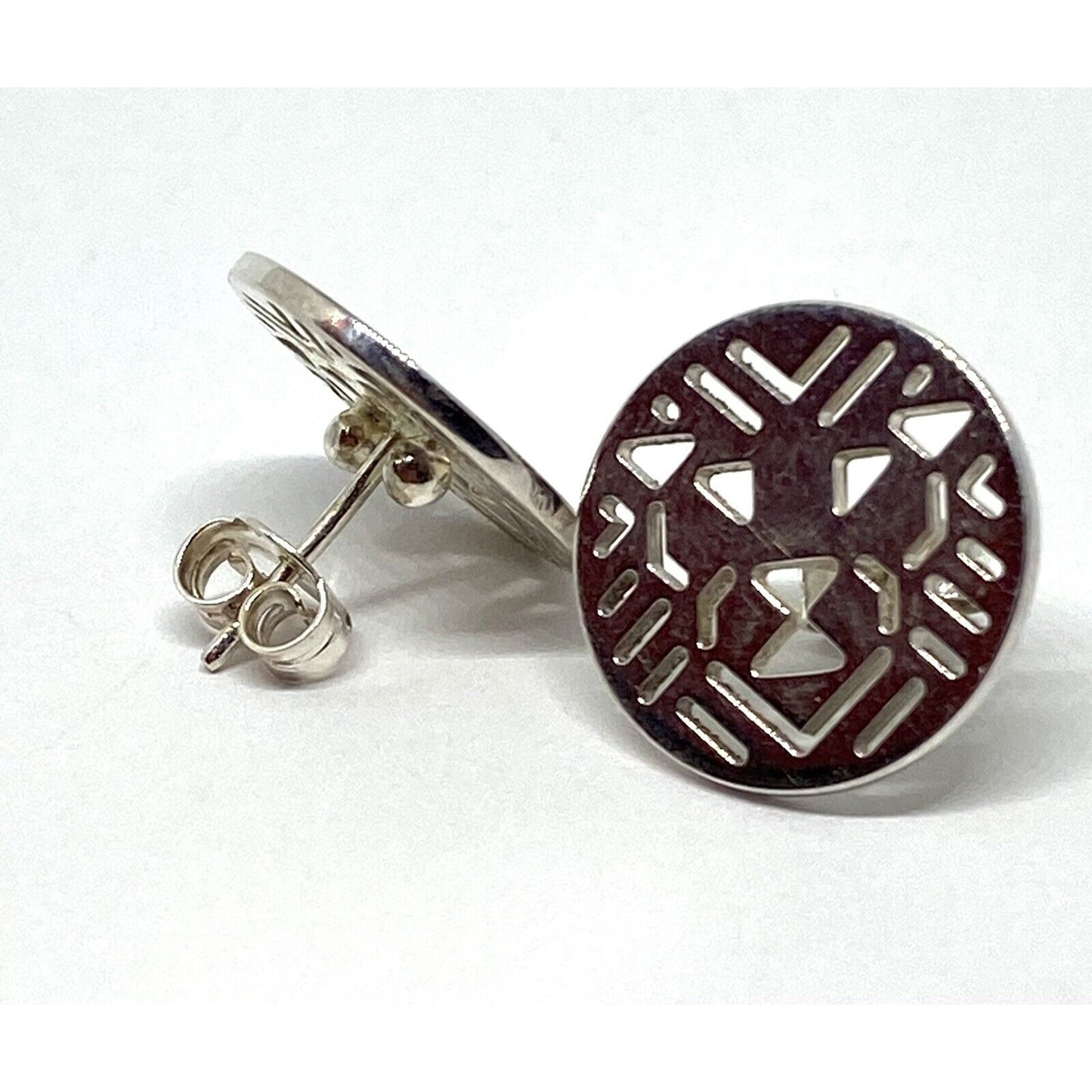 Gianni Bulgari Sterling Silver Enigma Lion Stud Earrings