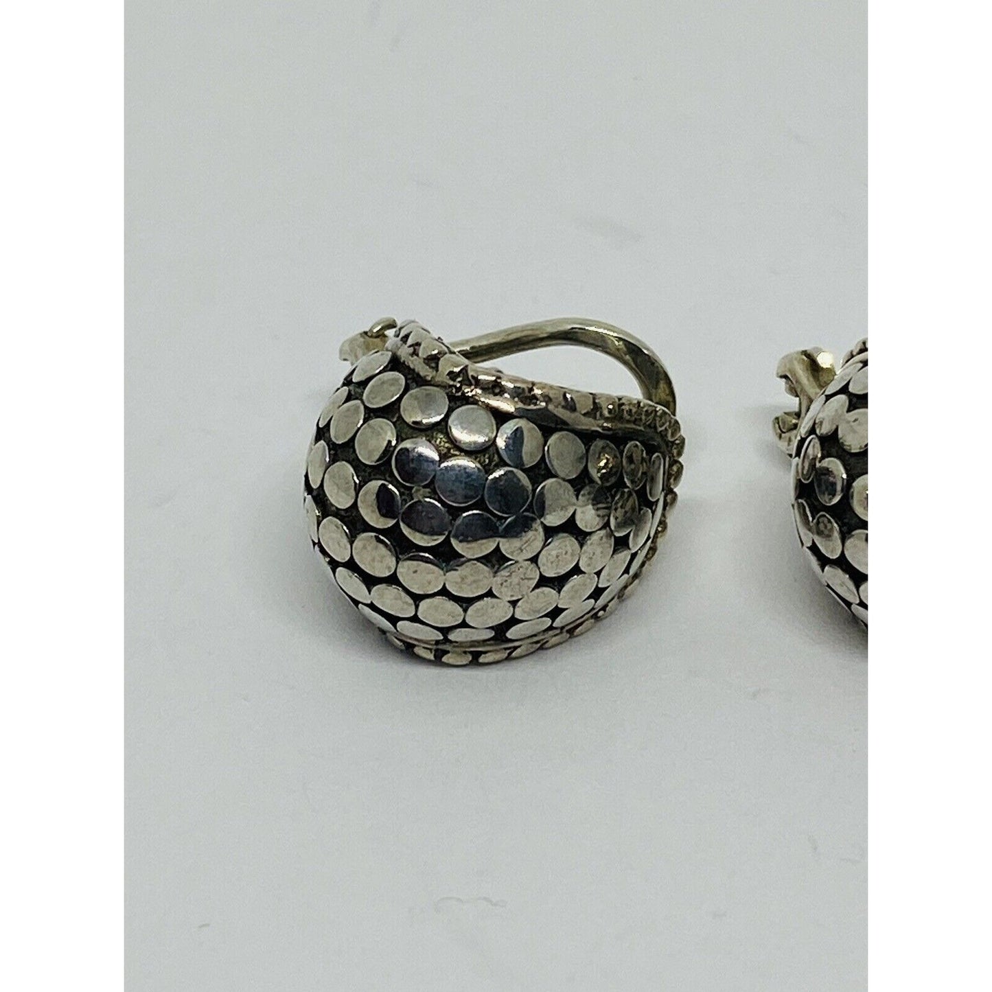 JOHN HARDY STERLING SILVER DOT COLLECTION BUDDHA BELLY J HOOPS EARRINGS 14.4MM