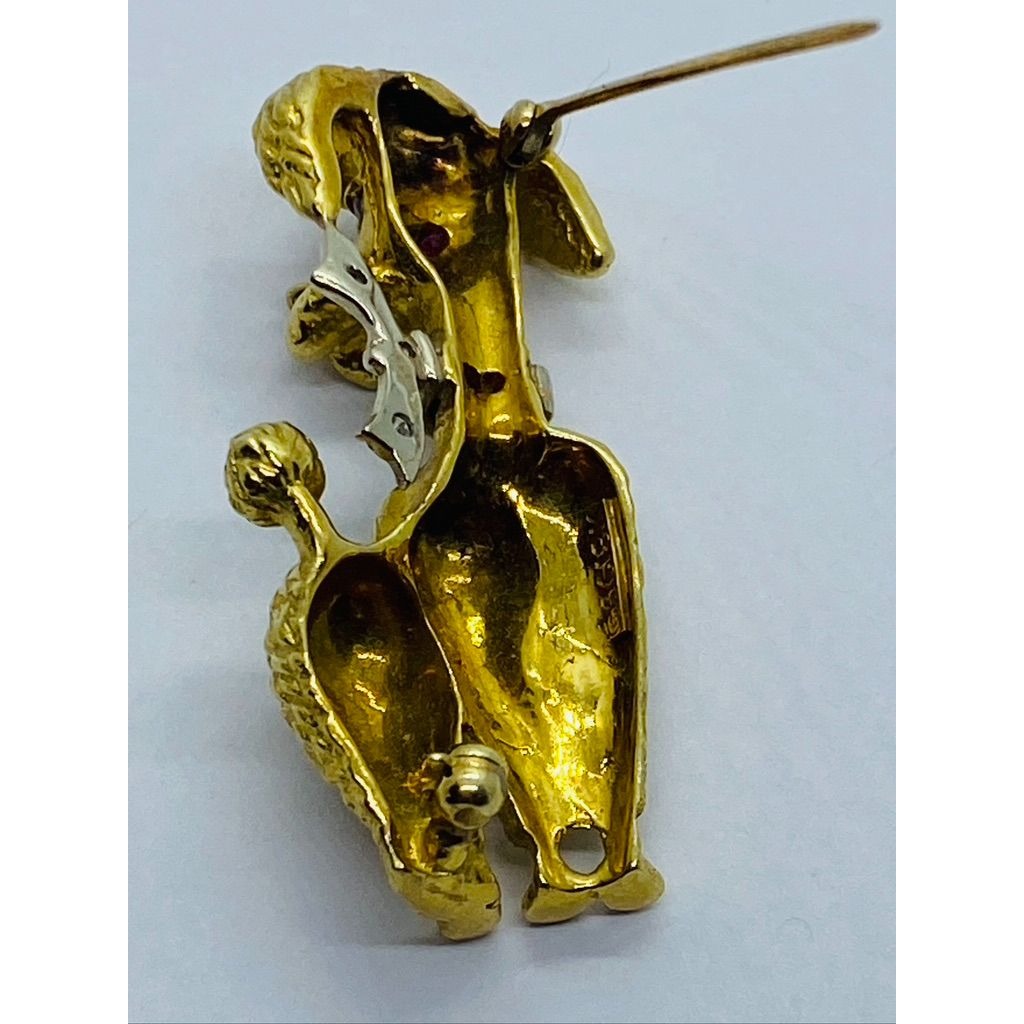 Signed Diamond Ruby 18K Gold Textured Poodle Dog Pin 15.3 Grams