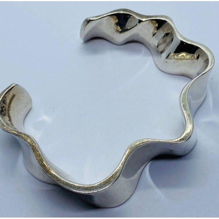 RARE Frank Gehry Tiffany & Co Sterling Silver Equus Bangle Cuff Bracelet Pouch