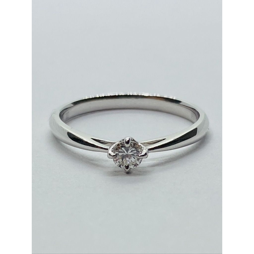 18K White Gold Engagement Ring .14ct Size 5.5