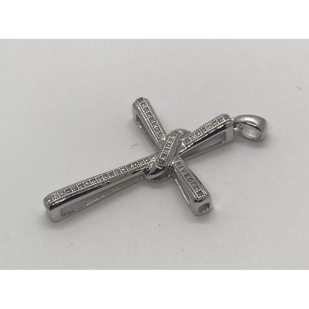 Unisex 14K White Gold Diamond Cross .30 TCW