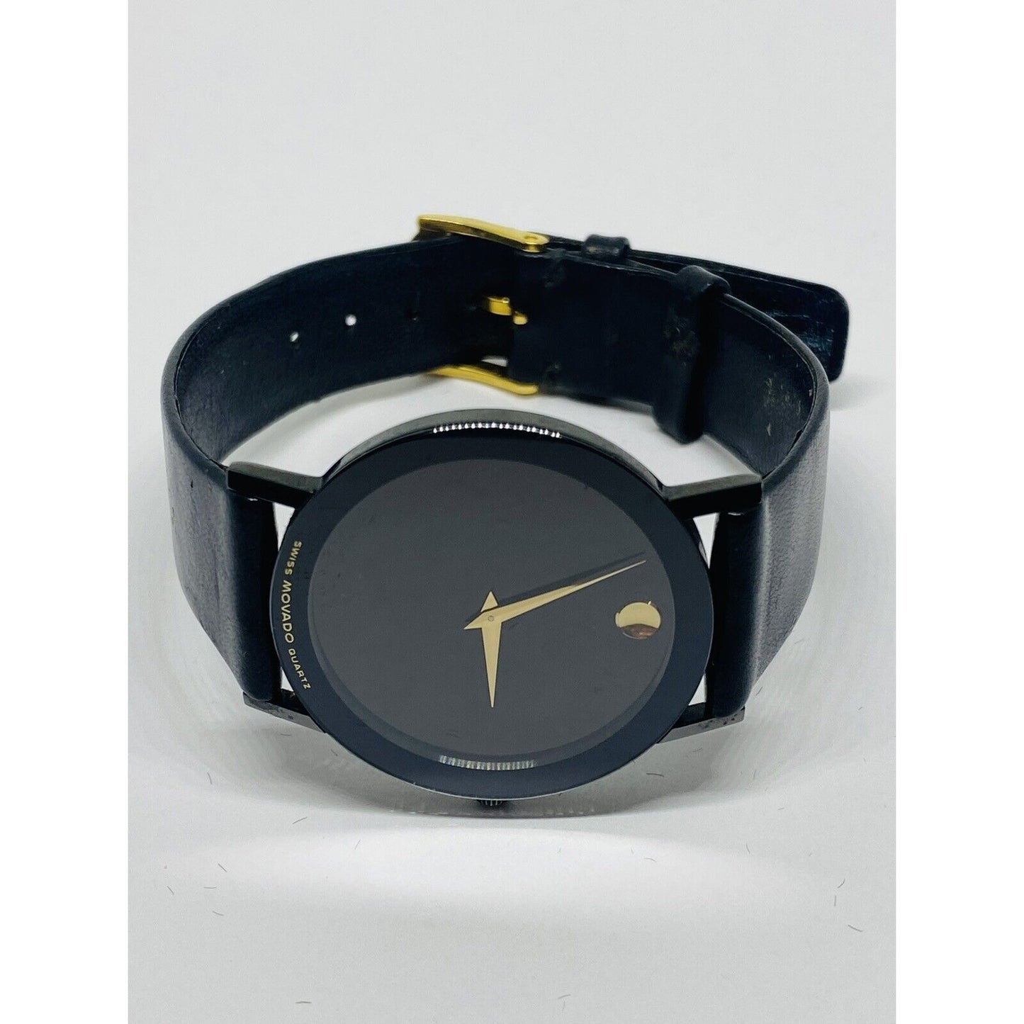 Movado Museum Ultra Slim Largest Face 33mm Unisex Keeps Time Box Papers READ!