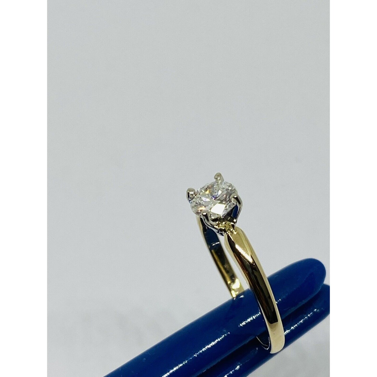 14K YG 0.54CT ROUND DIAMOND SOLITAIRE ENGAGEMENT RING i1- i color *GIA CERT*
