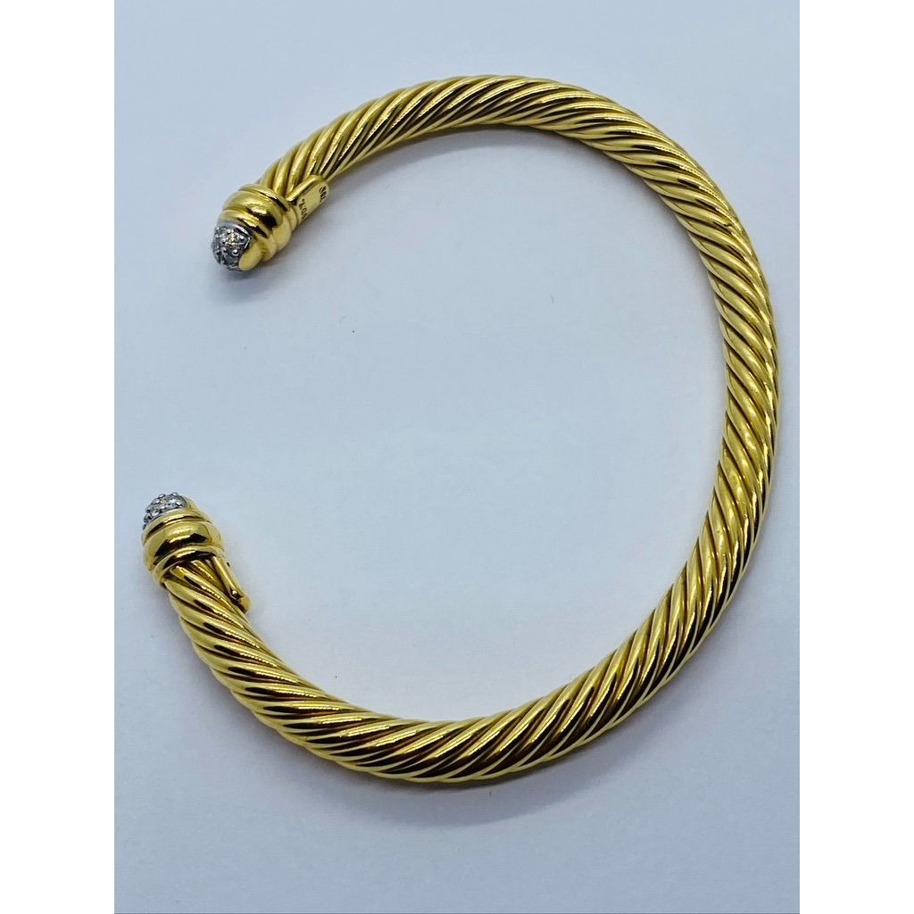 DAVID YURMAN 18K YELLOW GOLD AND DIAMOND CLASSIC CABLE BANGLE Bracelet