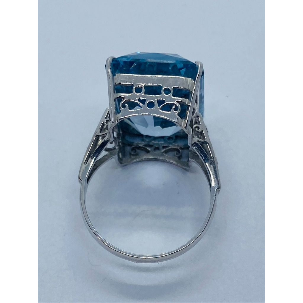 Ladies 14K White Gold Jumbo 18 x 13.5mm Aquamarine Ring