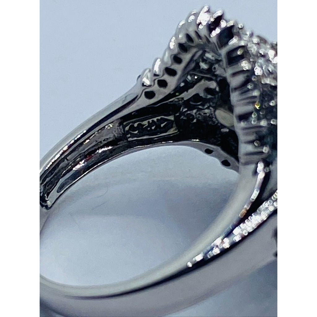 10K White Gold Cluster Diamond Ring Size 7 1.87CT