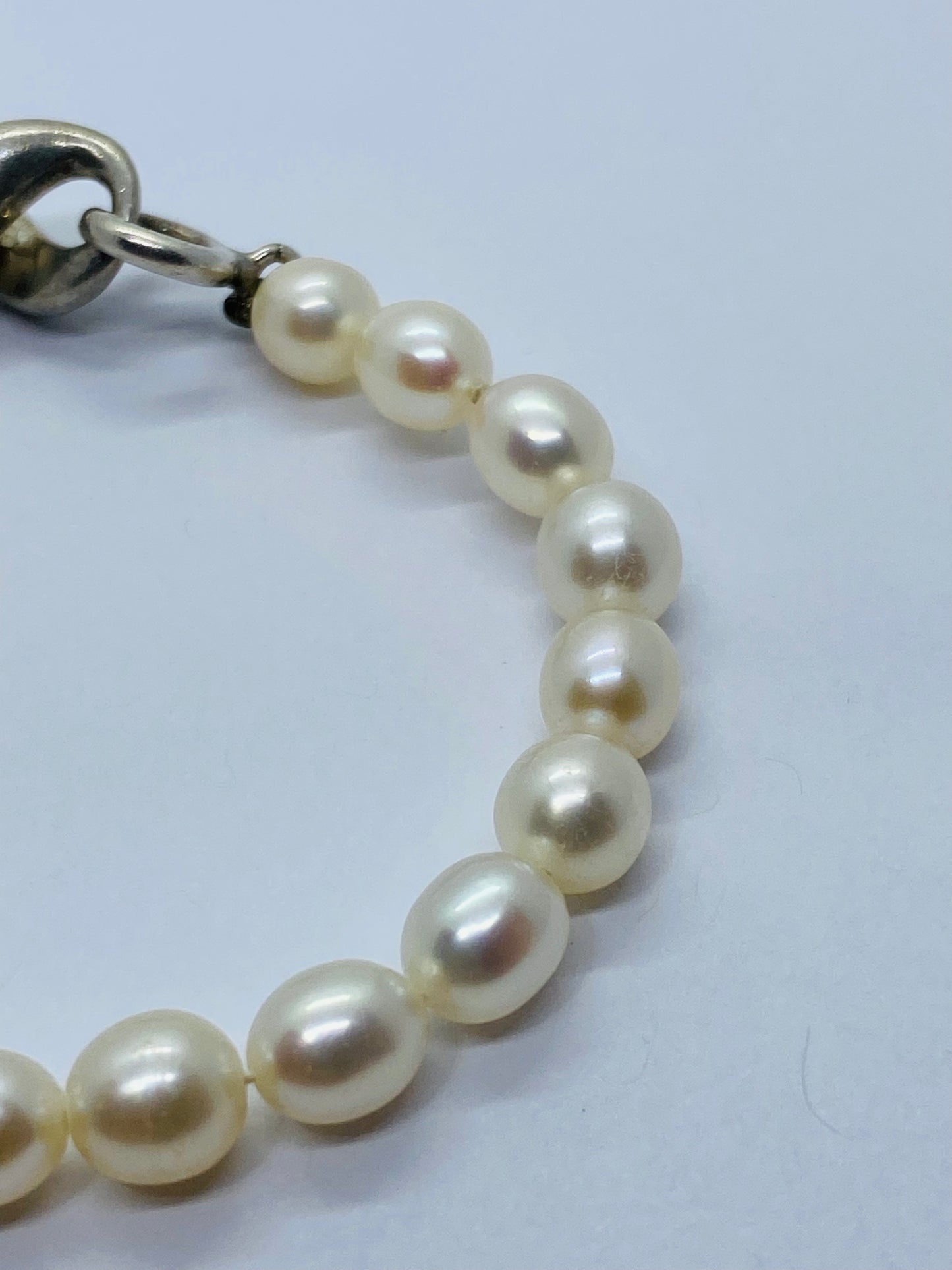 Tiffany & Co. Sterling Silver 20 Pearl Infinity Bracelet 7” Bracelet Pouch
