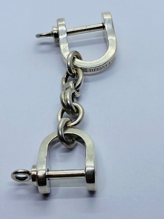 Tiffany & Co Silver Shackle Key Ring Keychain Rare Gift Love Statement Pouch Box