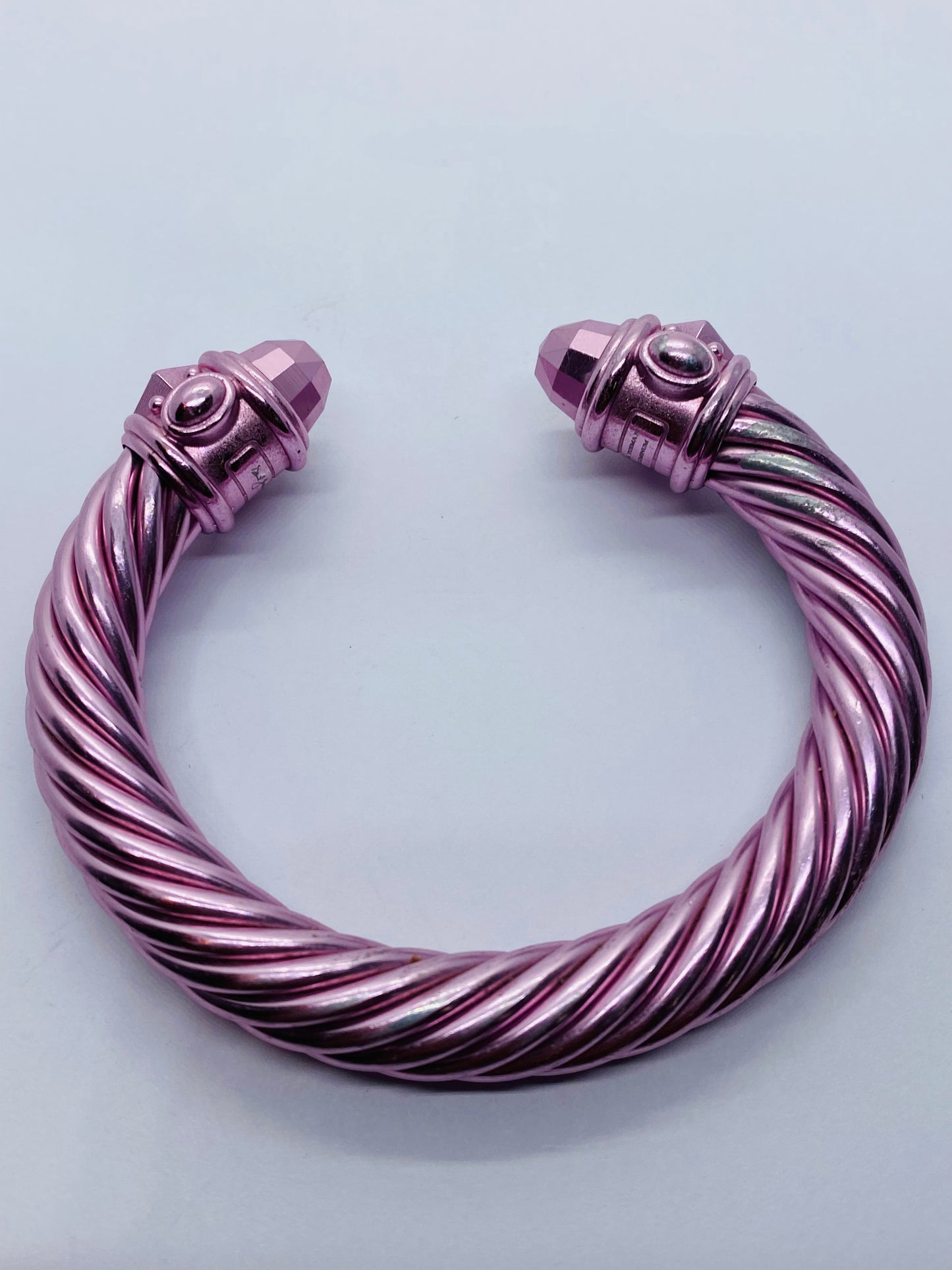 David Yurman Pink  Aluminum Renaissance Bracelet 10mm 6.5”. Read