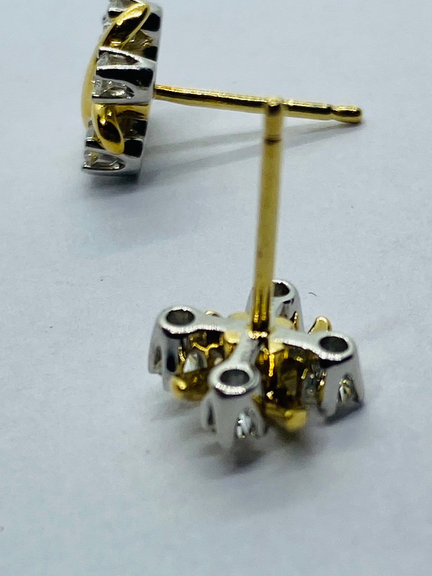 Tiffany & Co Schlumberger Lynn Diamond Earrings Gold and Platinum $3.750 READ!