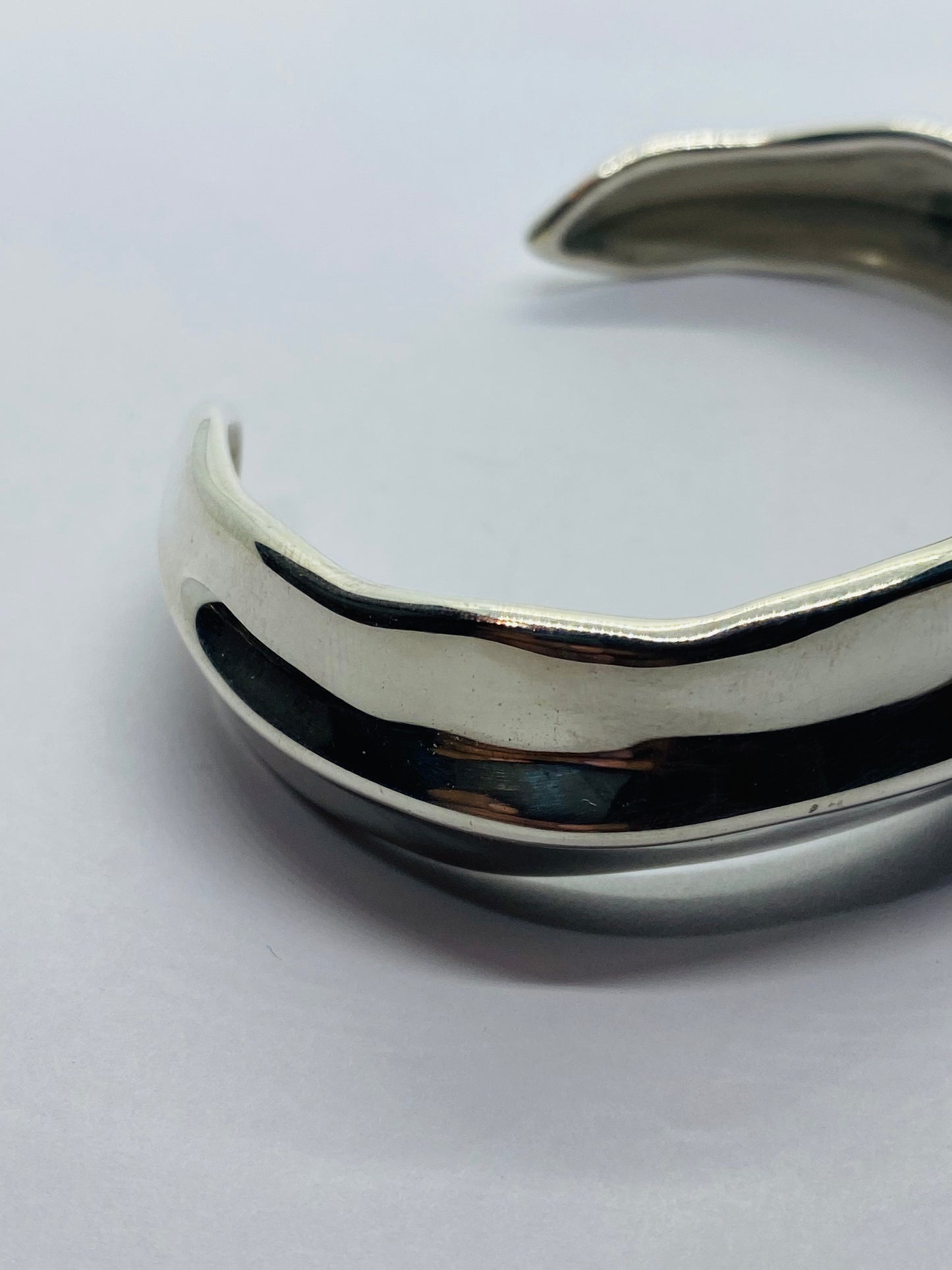 Tiffany & Co. Sterling Silver Nature Leaf Cuff Bangle Bracelet 925 6”