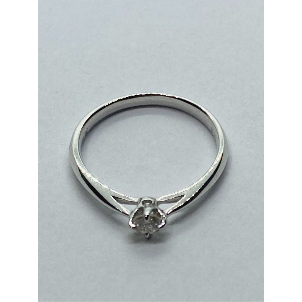 18K White Gold Engagement Ring .14ct Size 5.5