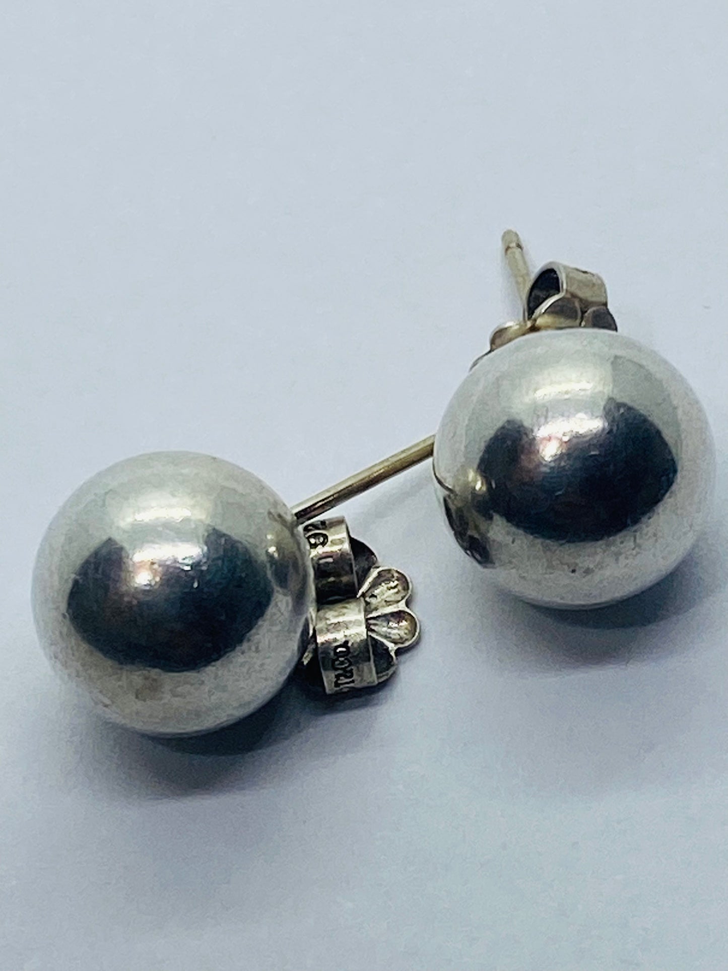 Tiffany & Co. Ball Stud Earrings Bead Hardwear Sterling Silver 10mm