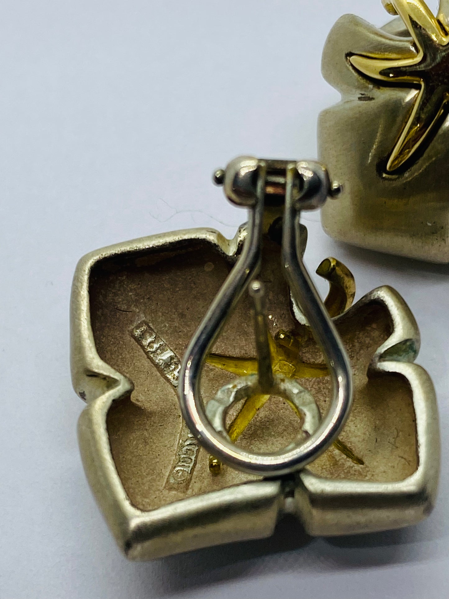 Tiffany & Co. 1991 Ivy Sterling 18k Yellow Gold Starfish Leaf Post Clip Earrings