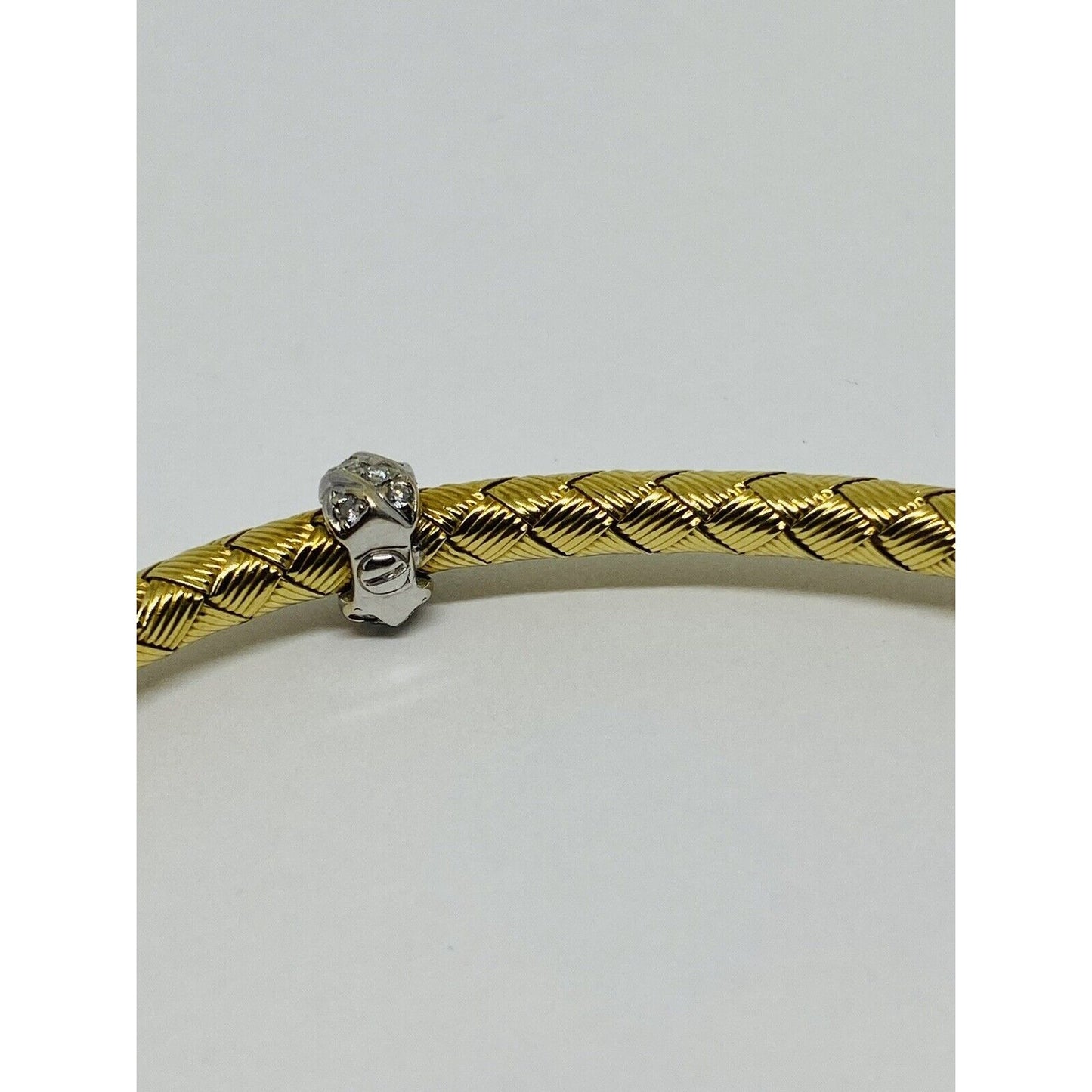 Roberto Coin Diamond Bangle Bracelet Silk Weave 2 Station Solid 18K Gold 7”