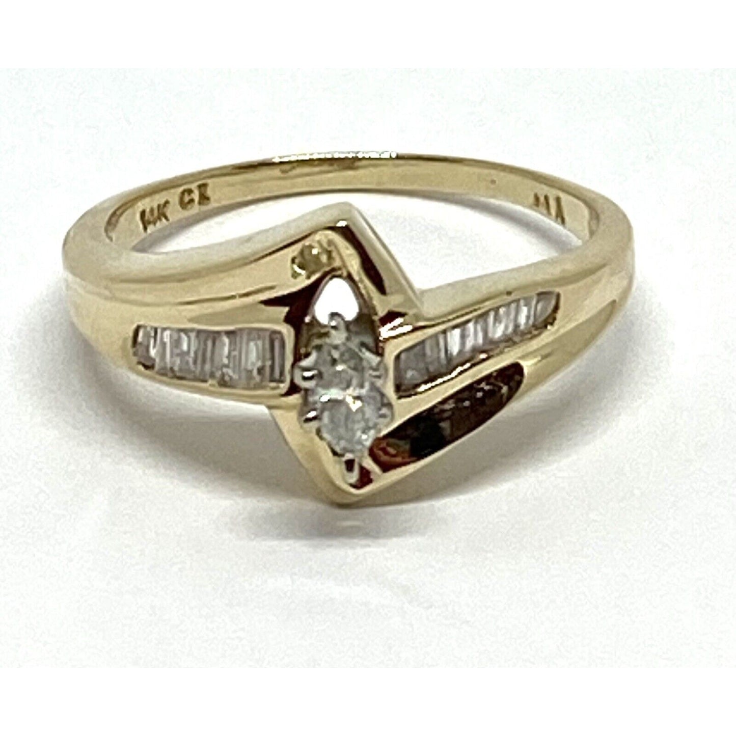 14K YELLOW GOLD ENGAGEMENT RING MARQUISE CENTER DIAMOND WITH BAGUETTE .24 TCW