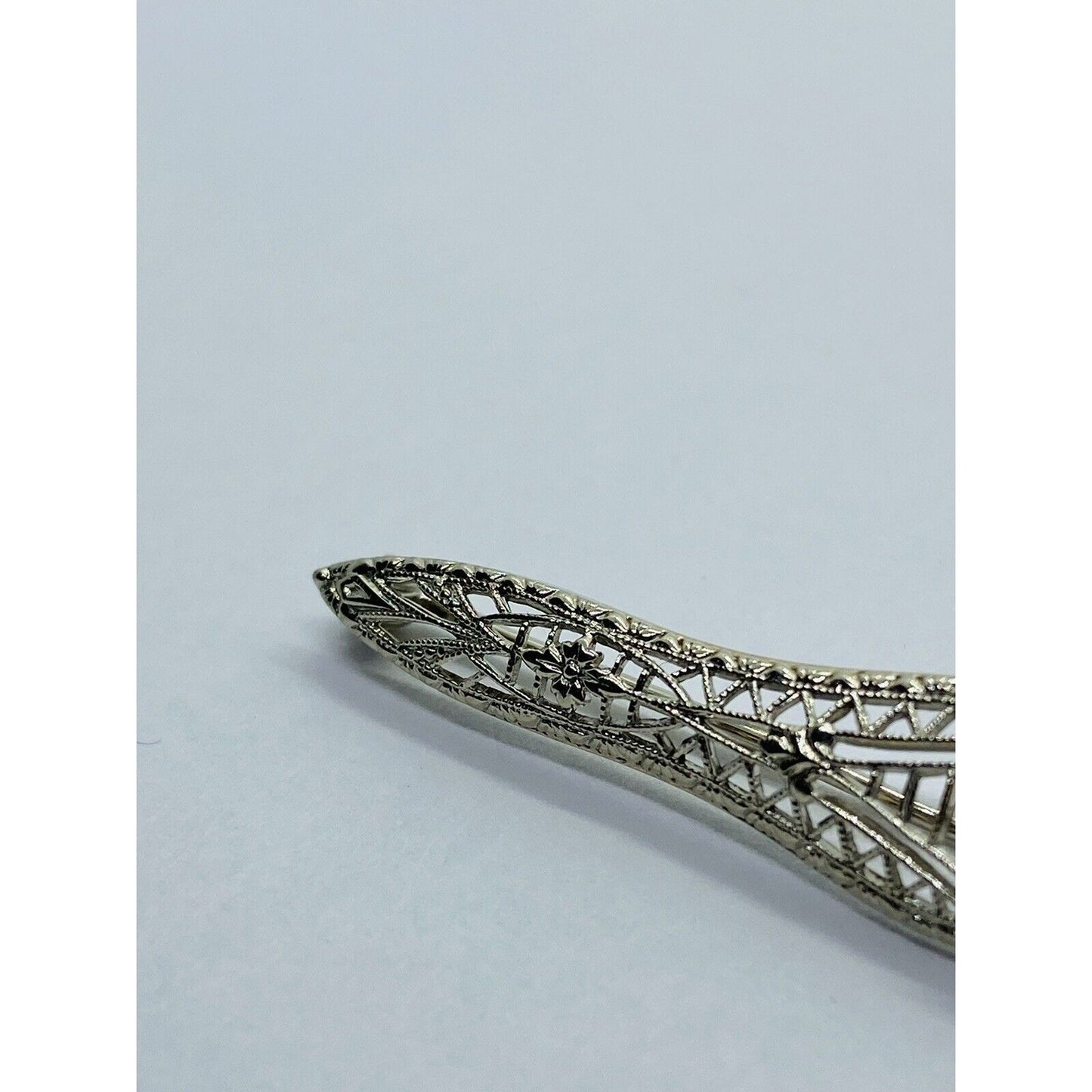 10K White Gold Diamond Filigree Brooch/Pin  Vintage