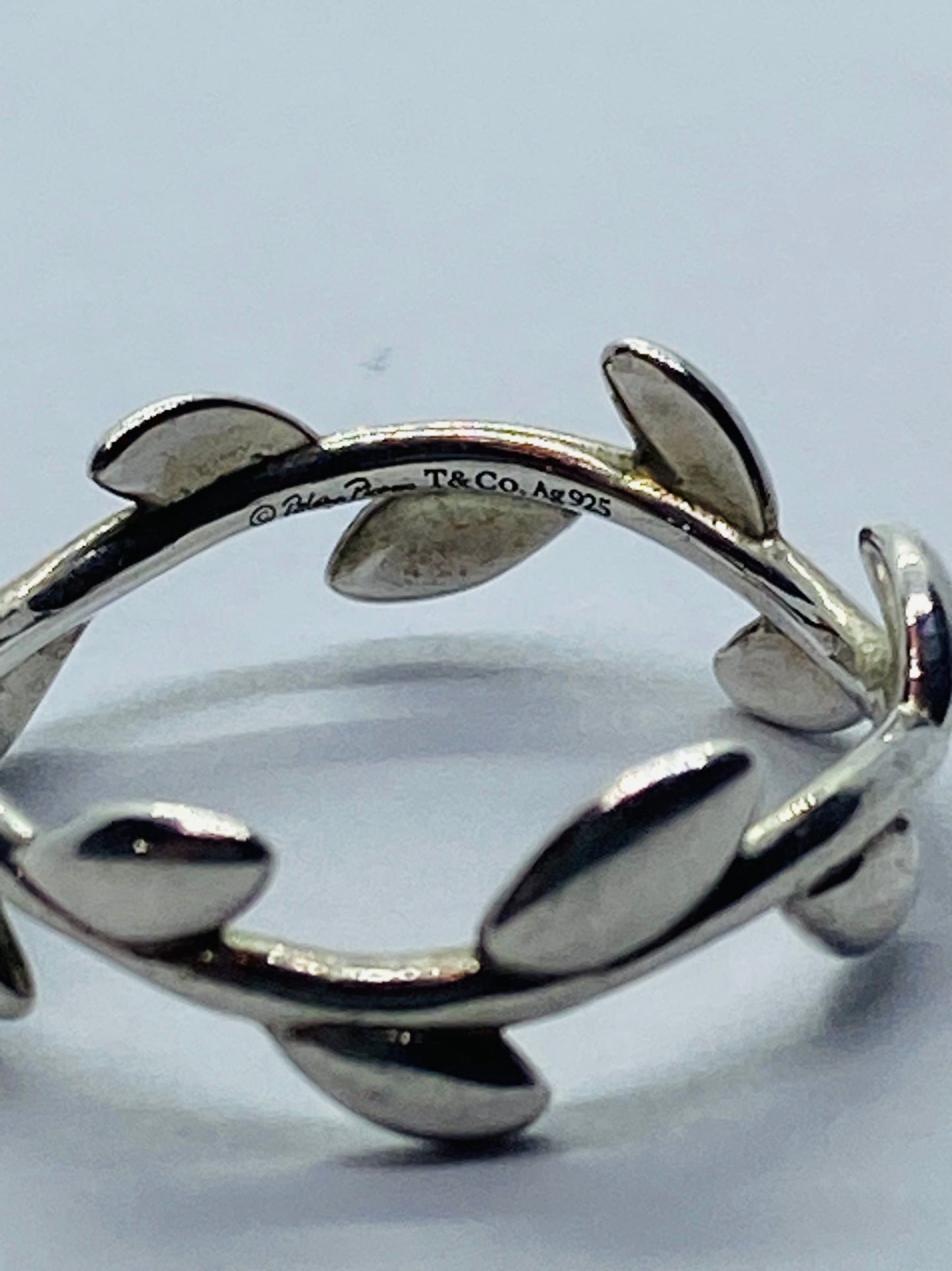 Beautiful TIFFANY & CO. PALOMA PICASSO Sterling Olive Leaf Ring, Size 5