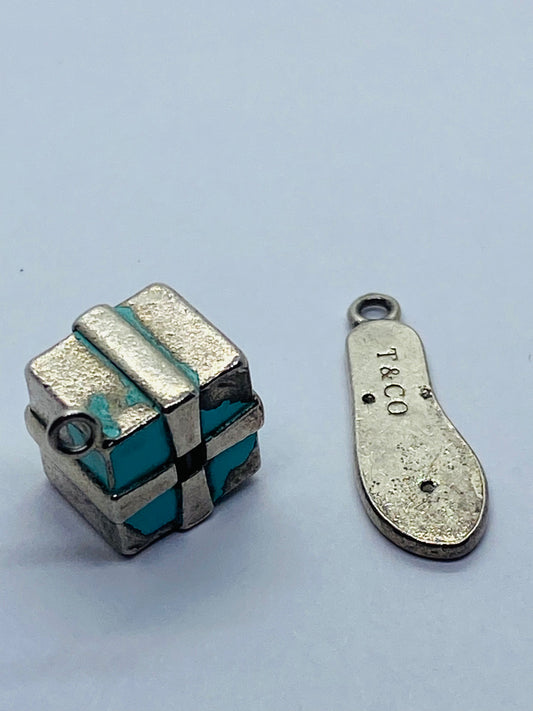 Tiffany & Co.  Flipflop Bottom Missing Part And Gift Box Worn. Parts!